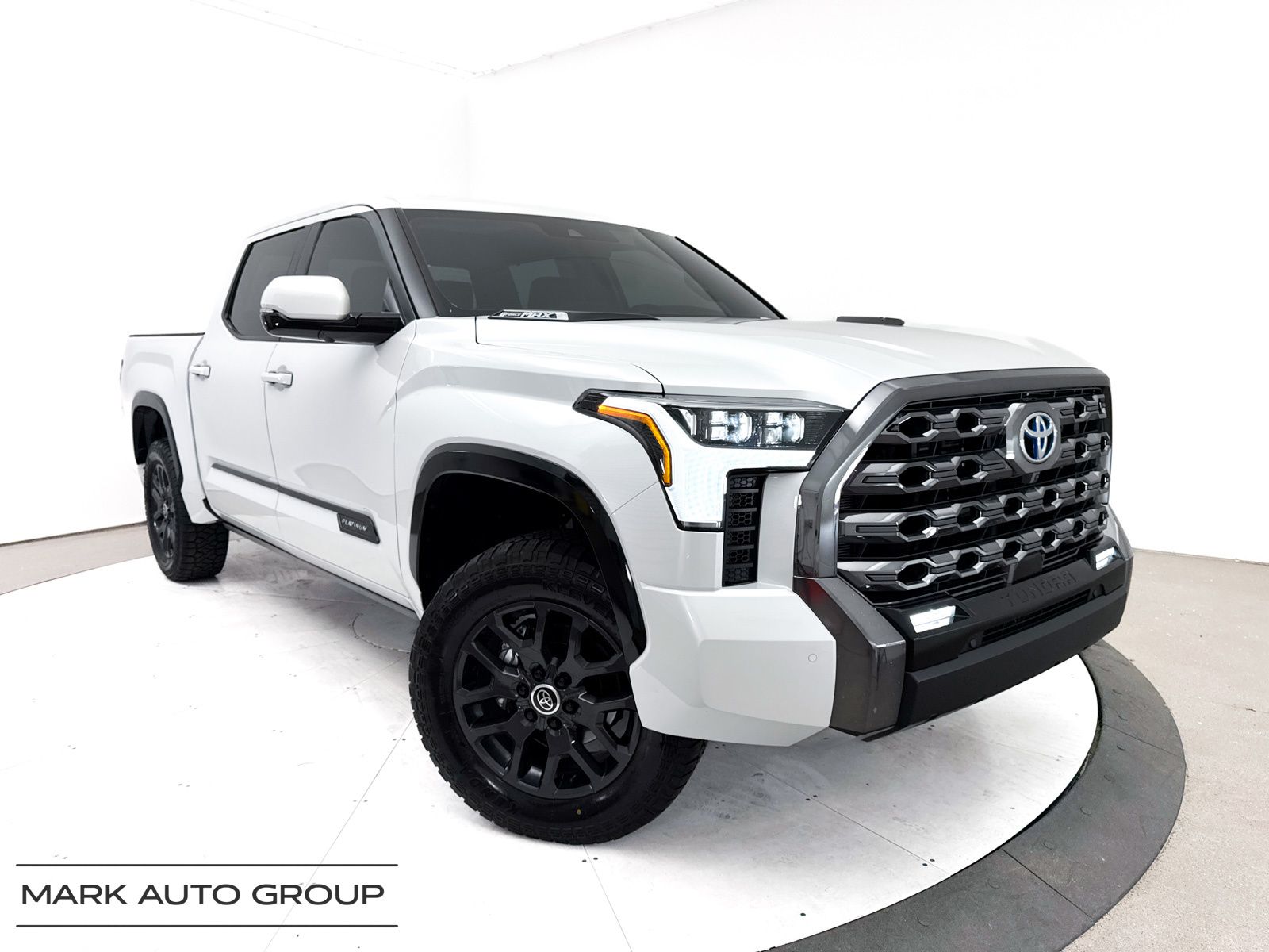 2024 Toyota Tundra Hybrid Platinum