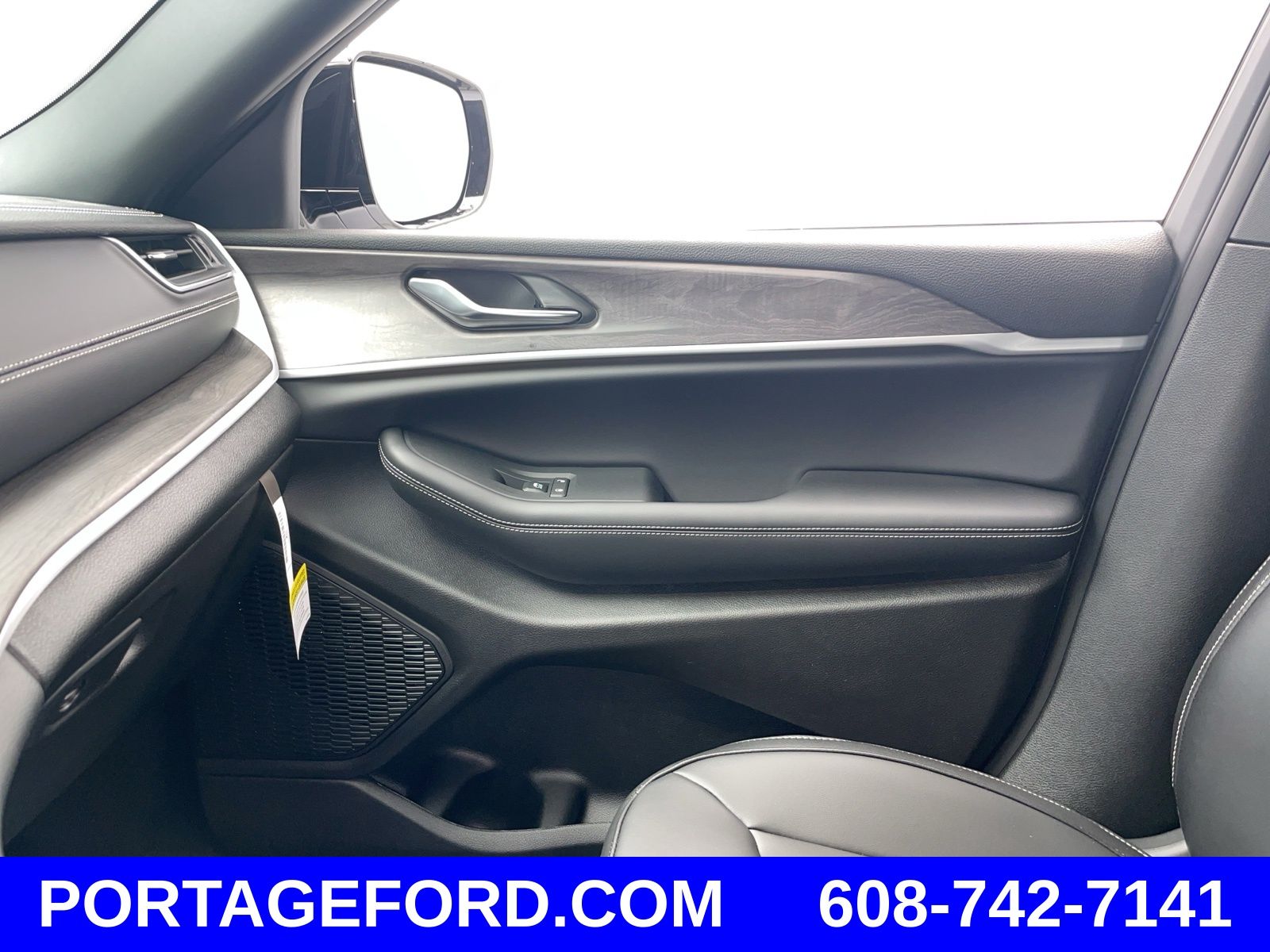 2025 Jeep Grand Cherokee L Limited - Photo 15