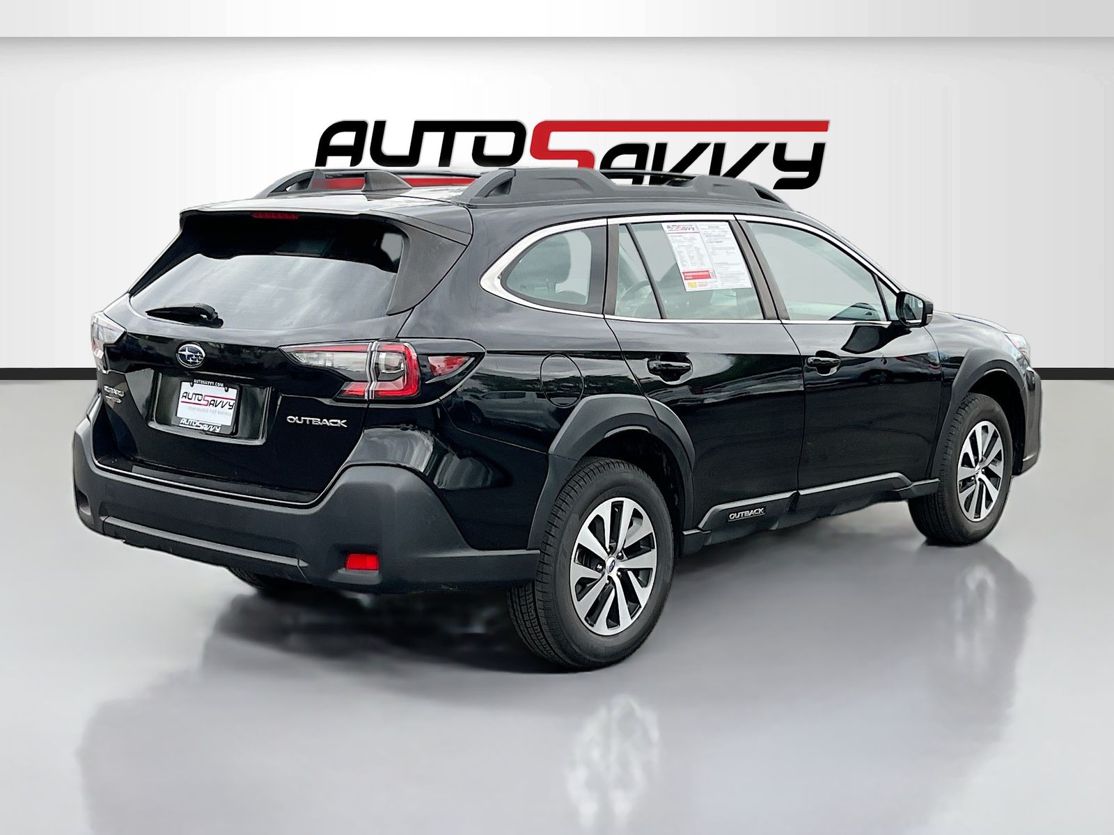 Used 2023 Black Subaru 2.5i image 7