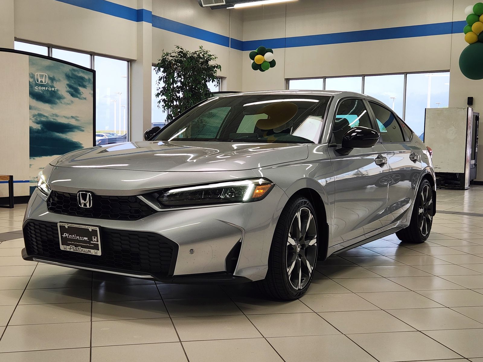 View vehicle photo 2