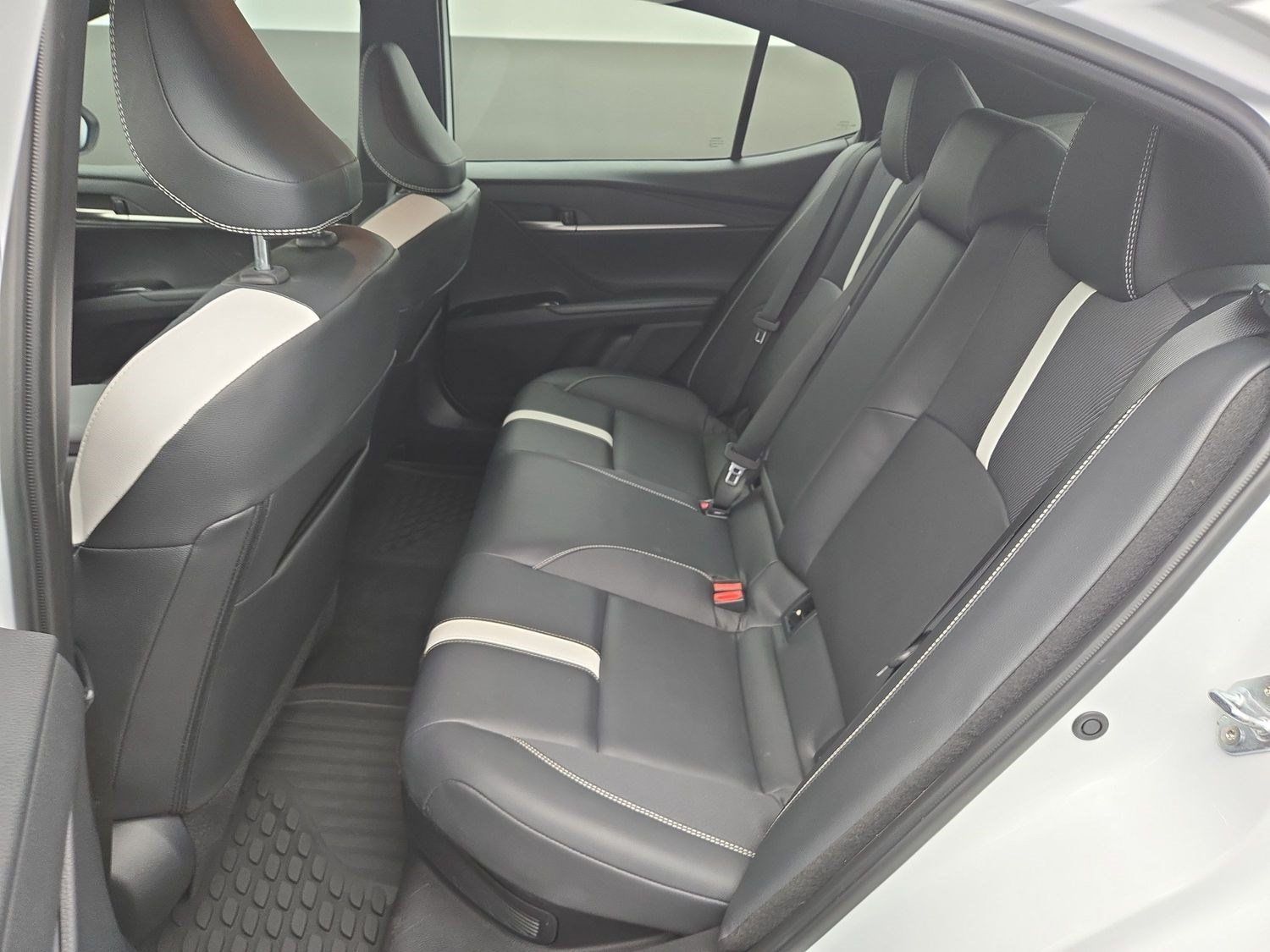 Used 2025 Toyota Camry Sedan