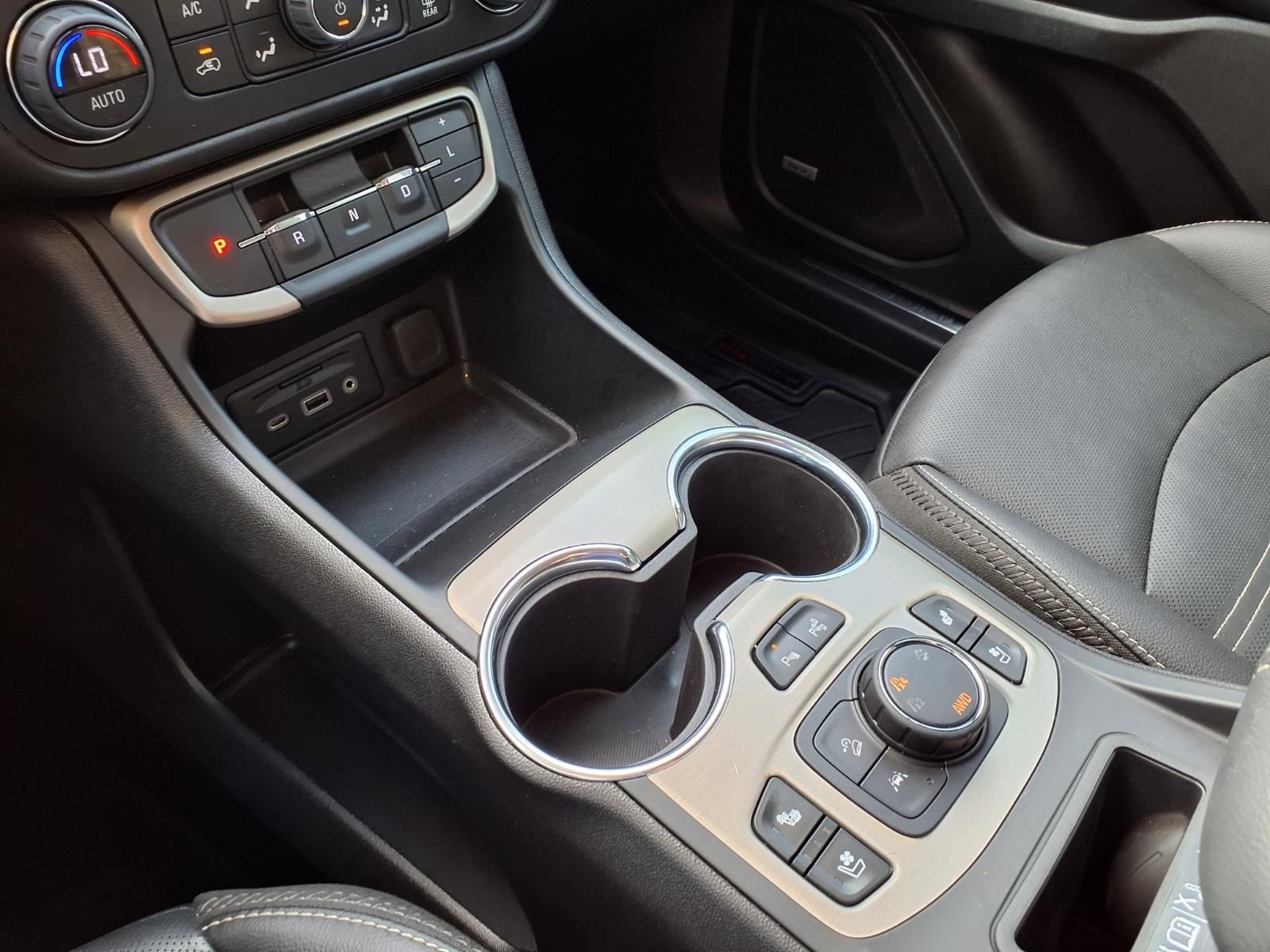 2024 GMC Terrain Denali White at Traditions Chevrolet