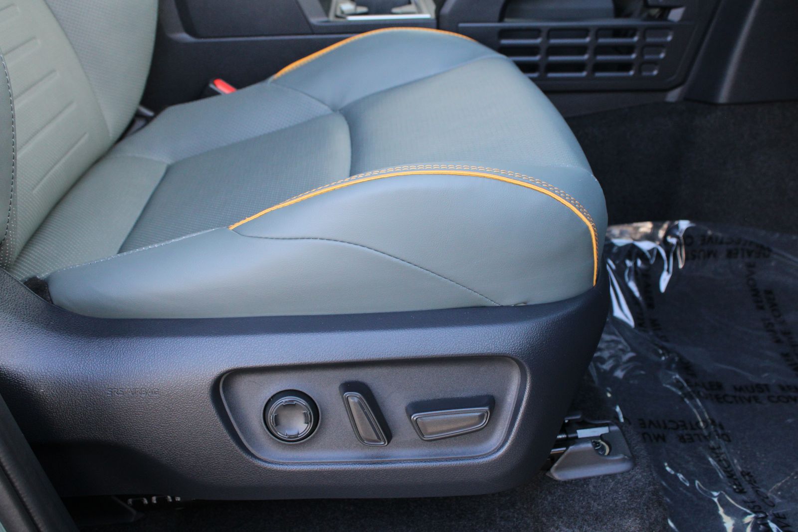 Used 2025  Toyota Trailhunter image 39