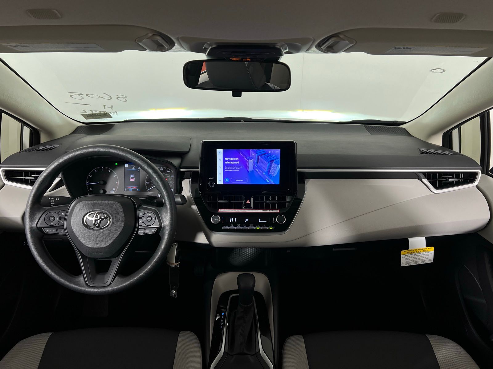 Thumbnail: 2025 Toyota Corolla - 17