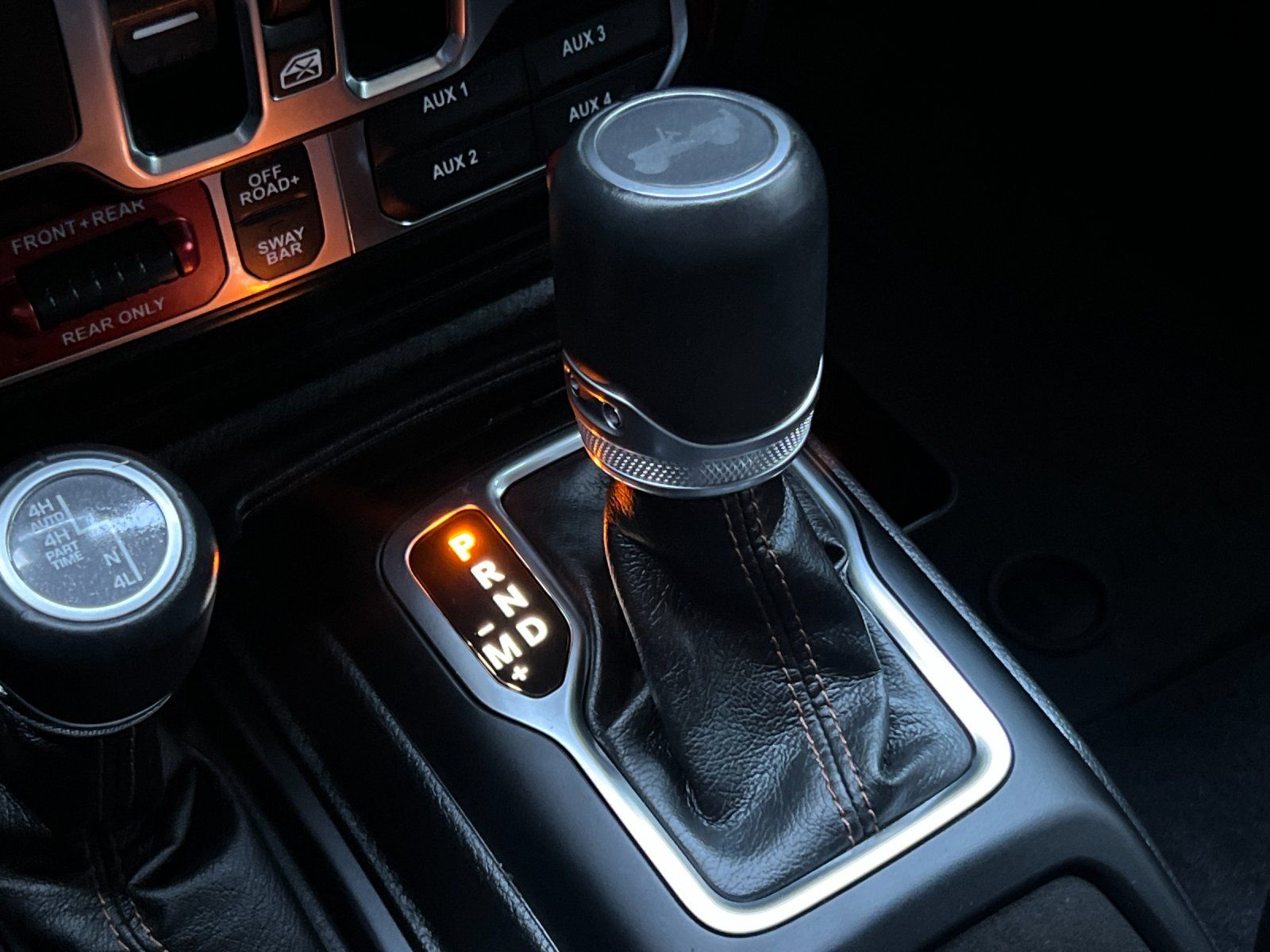 2023 Jeep Wrangler Rubicon 392 — full photo 21 of 28