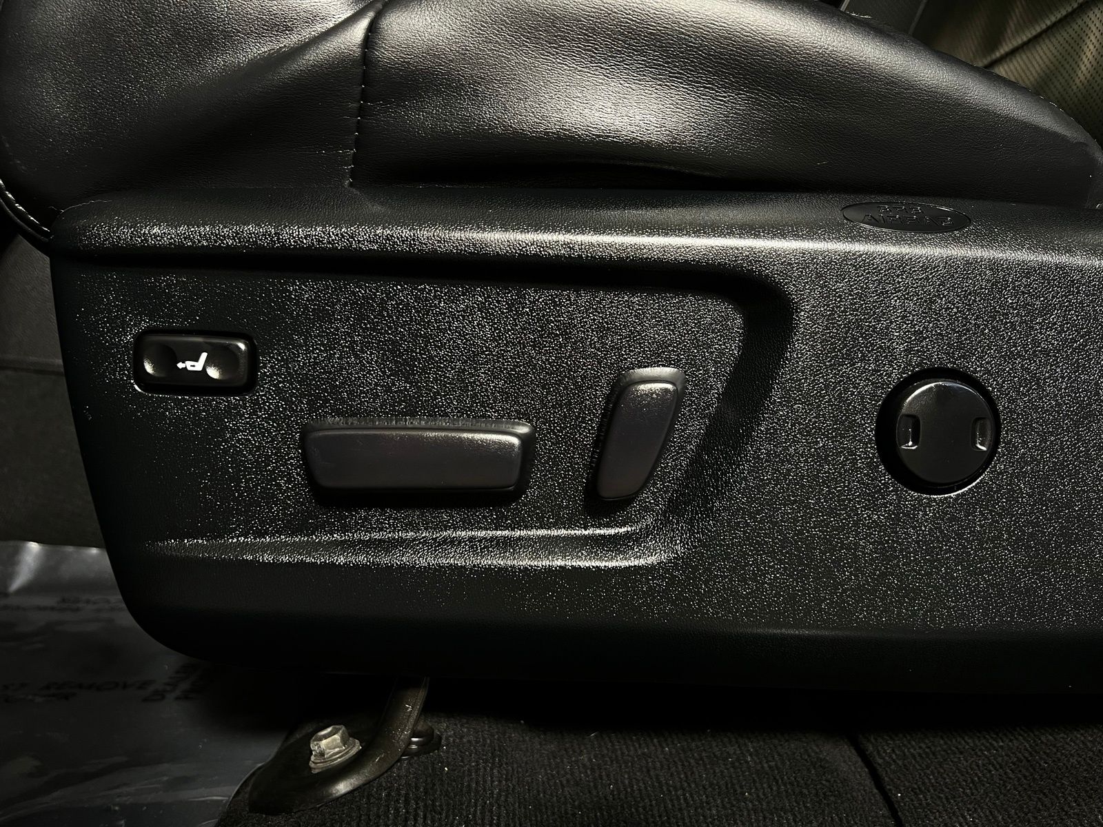 Thumbnail: 2016 Toyota Tundra - 14