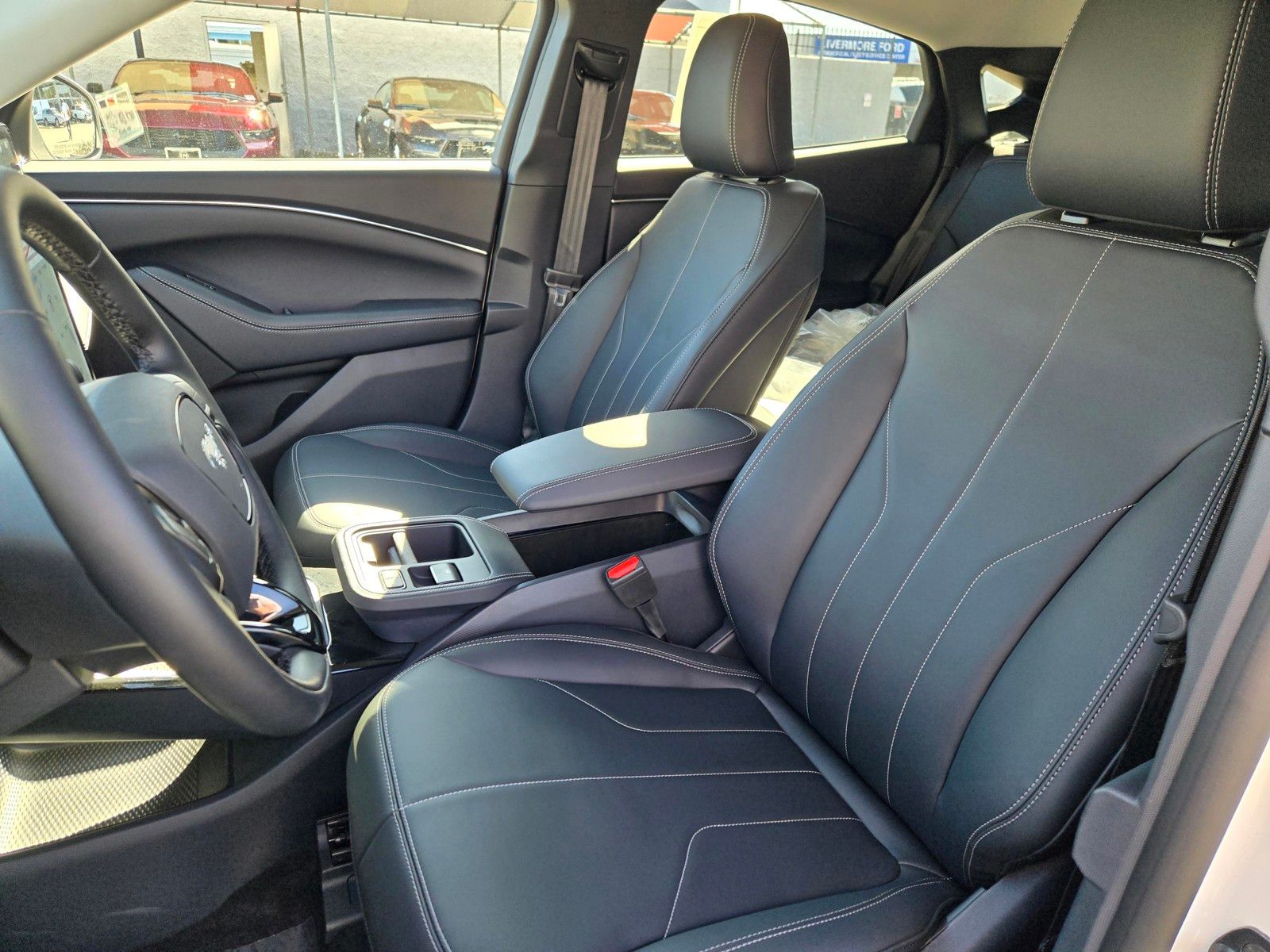 New 2026 White Ford Select image 9