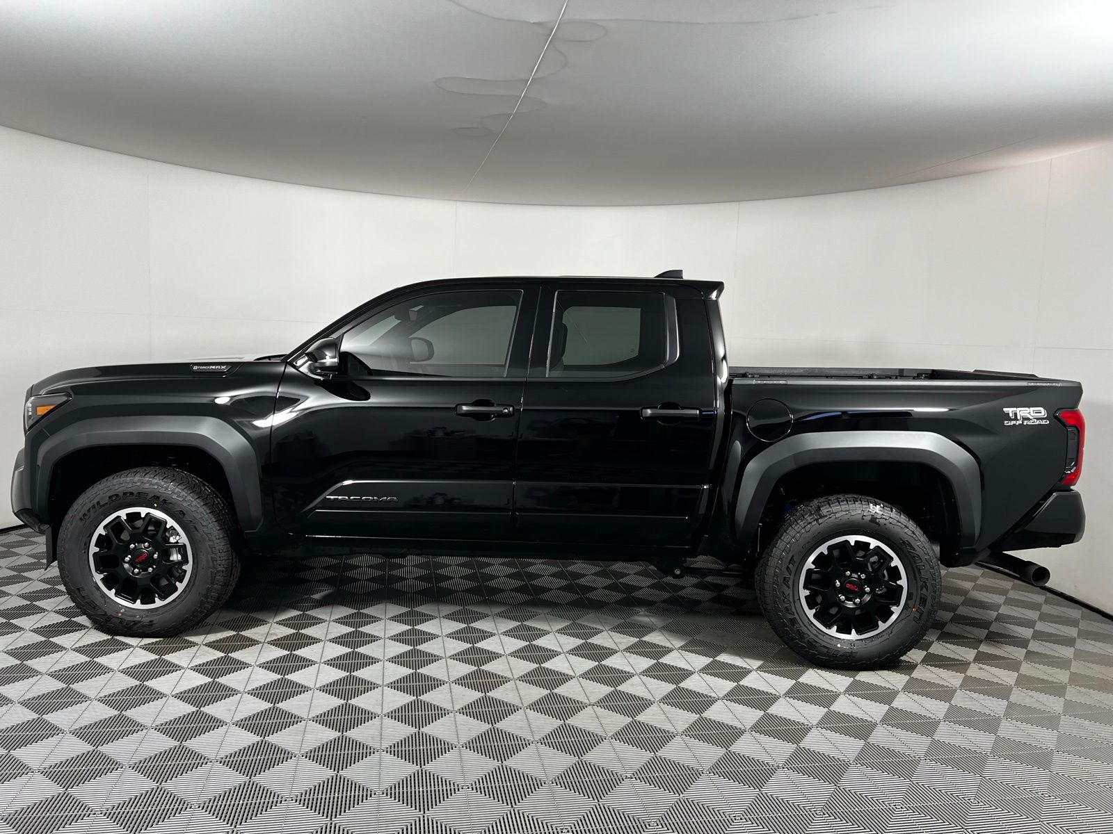 2025 Toyota Tacoma Trail Special Edition 8