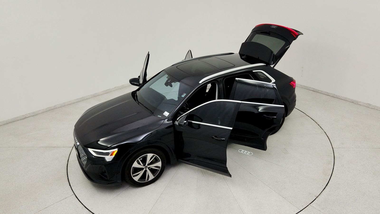 Used 2024 Black Audi Premium Plus image 22