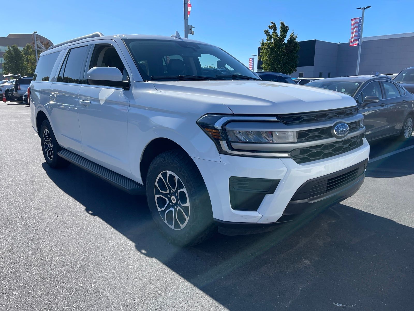 Oxford White 2024 Ford Expedition SUV / Crossover 4X2 Automatic
