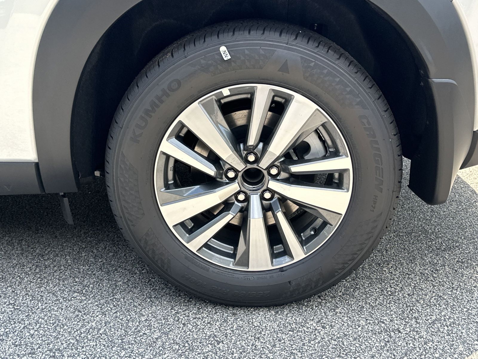 2025 Nissan Pathfinder SL photo 28