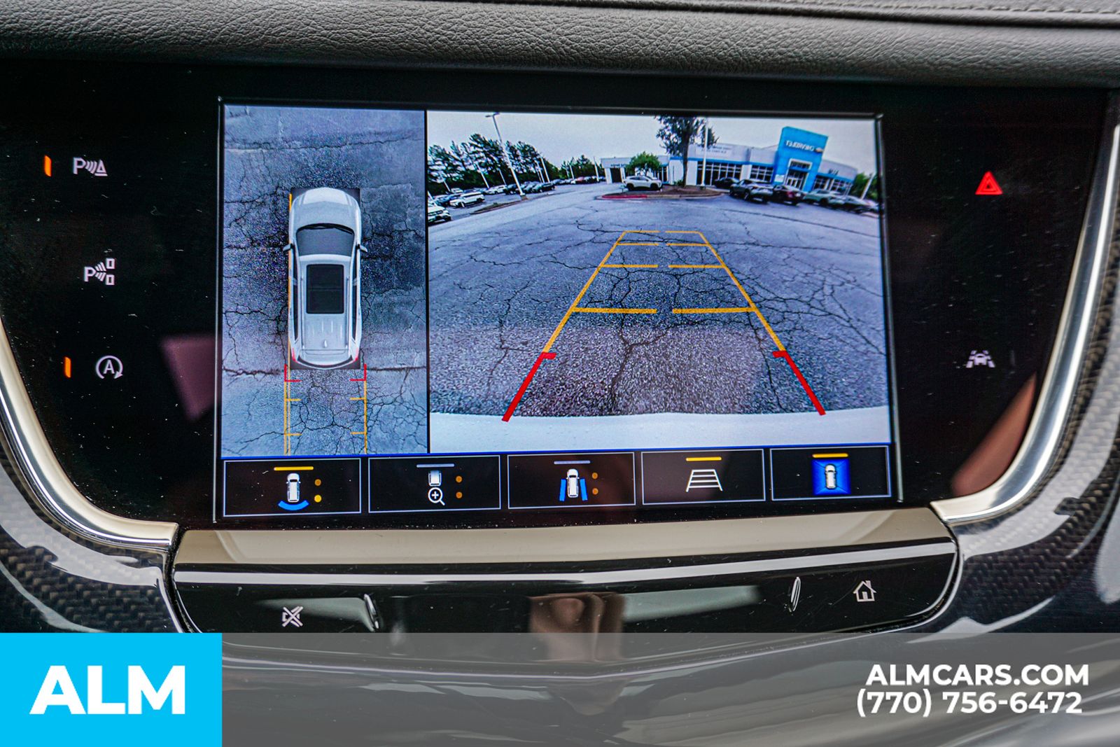 Used 2023 White Cadillac Sport image 39