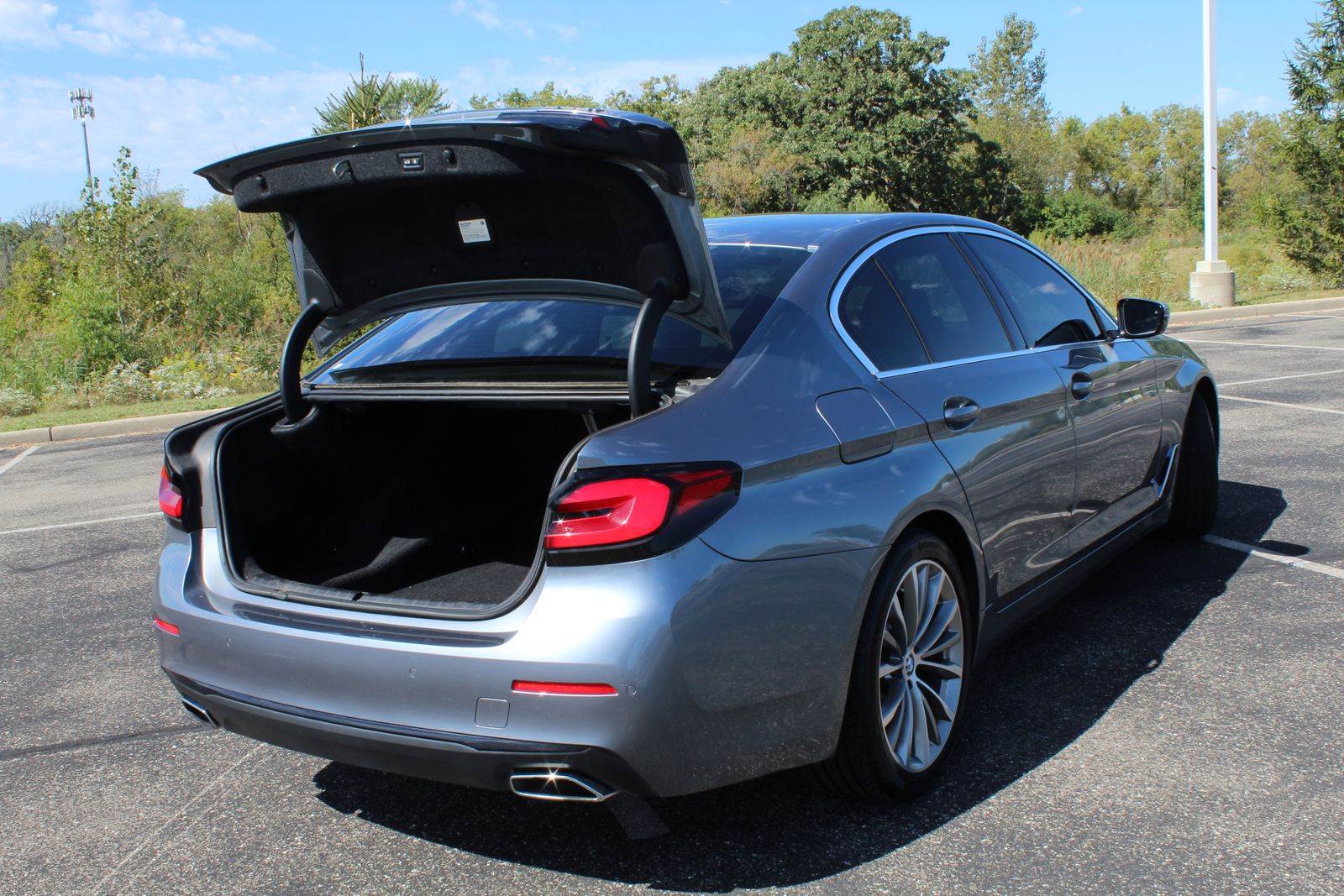 2021 BMW 5 Series 530i xDrive 28