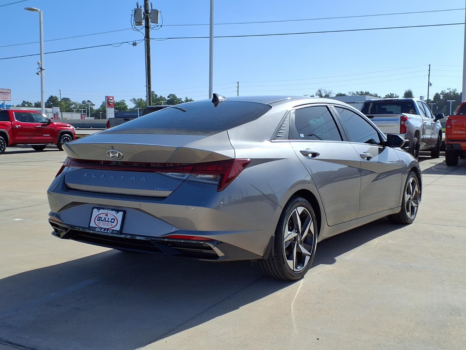 2021 Hyundai Elantra Limited Silver at Emmons Autoplex