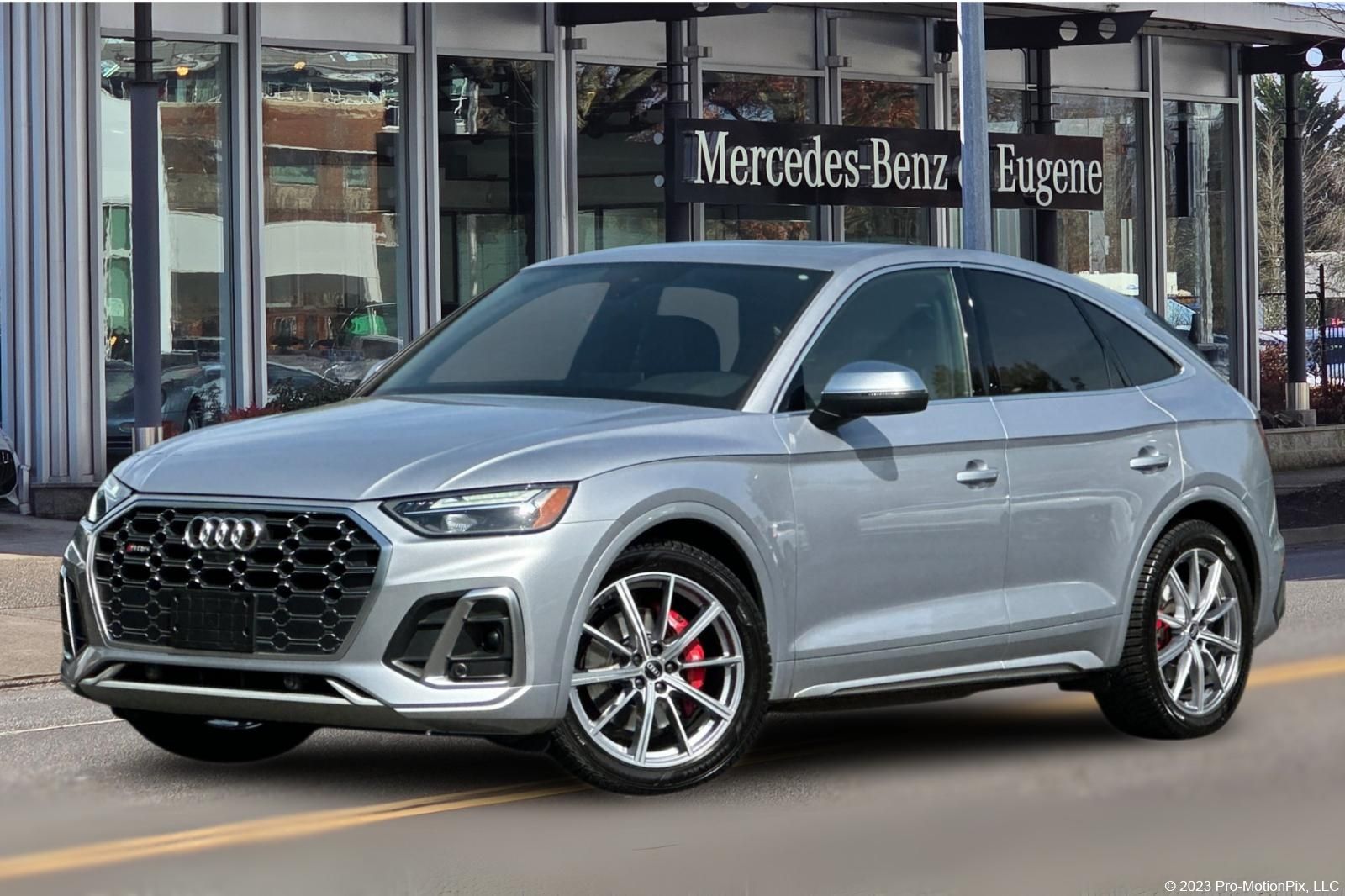 2022 Audi SQ5 Sportback Premium Plus's photo