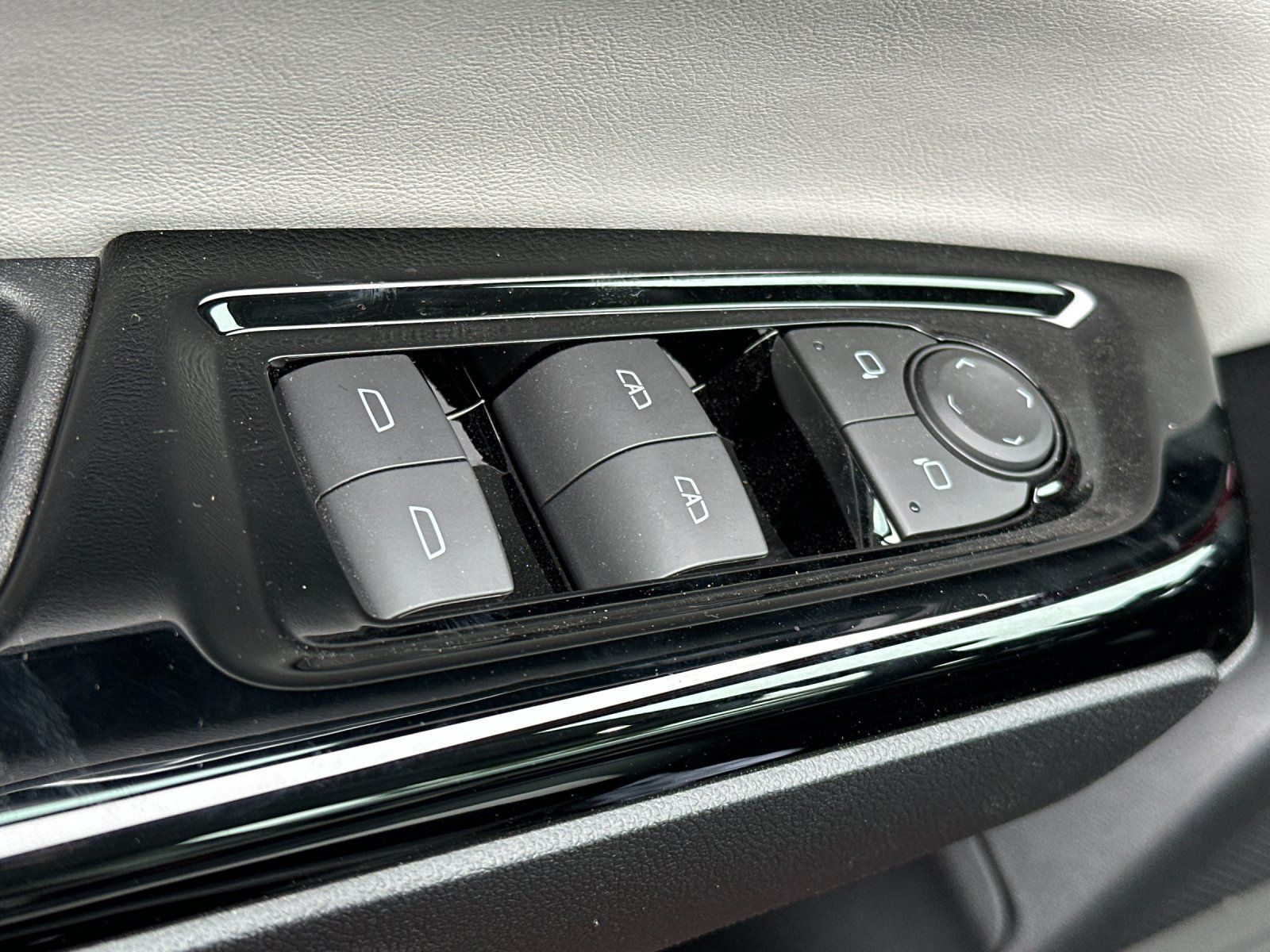 2026 Honda Prologue Touring - Photo 38