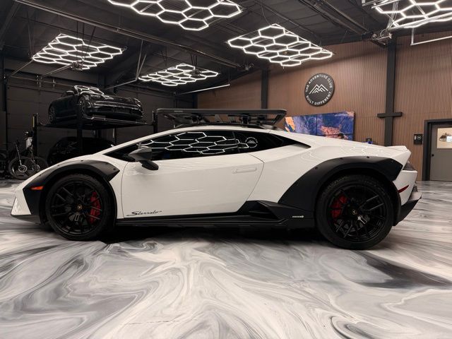 Used 2024 Lamborghini Huracan Sterrato Coupe