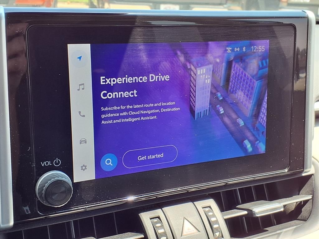 2023 Toyota RAV4 Hybrid XLE Premium - 3