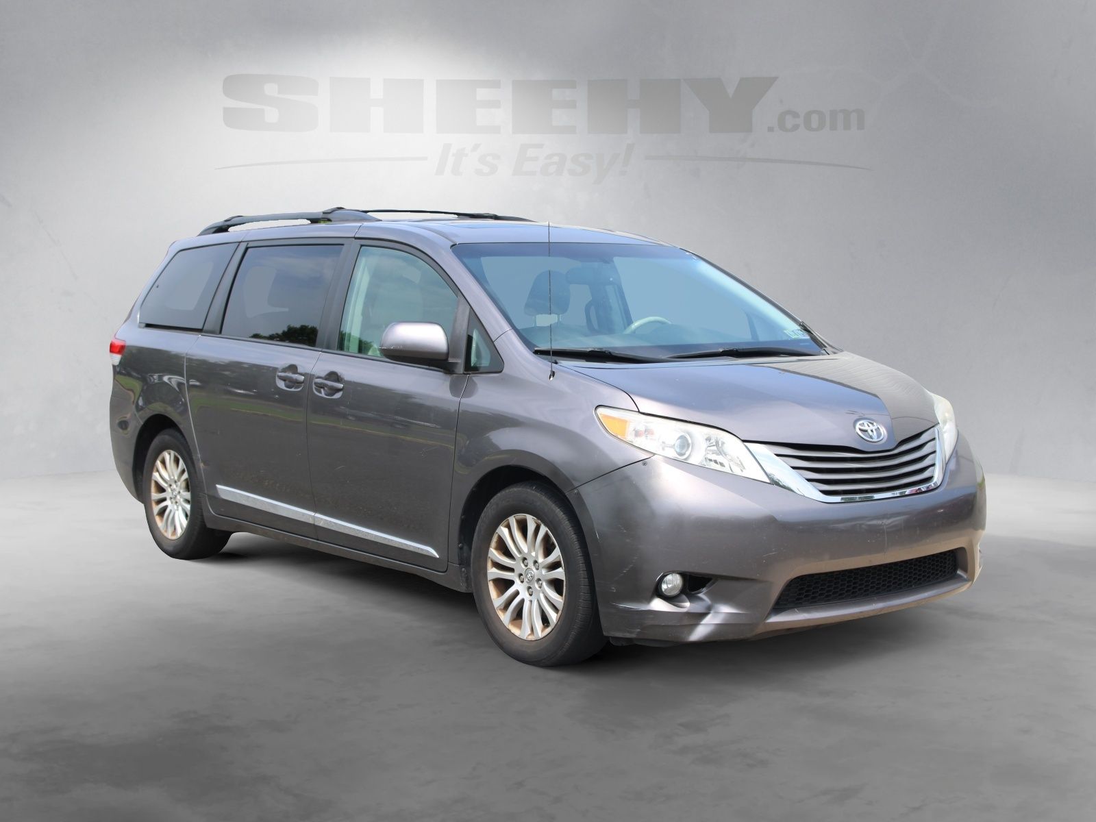 Used 2011 Gray Toyota XLE image 2
