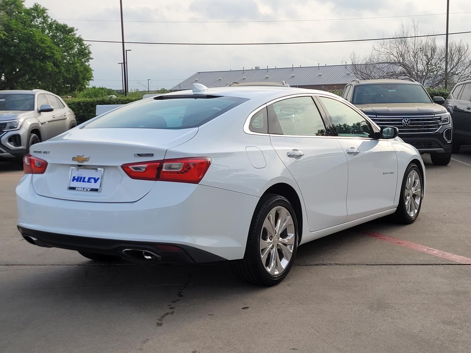 used 2018 Chevrolet Malibu car, priced at $16,900