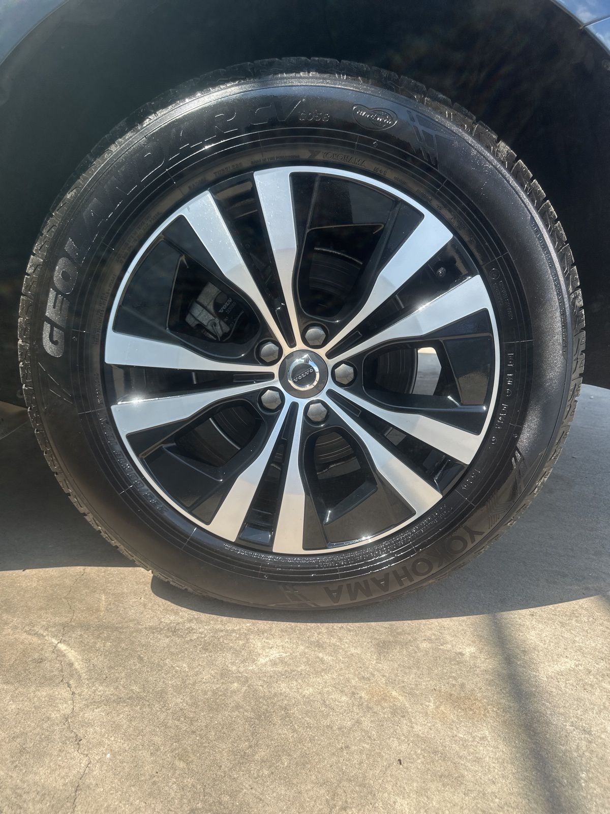 Used Car 2024 Volvo Xc60  B5 Core For Sale Under $30,000 In Austin, Texas