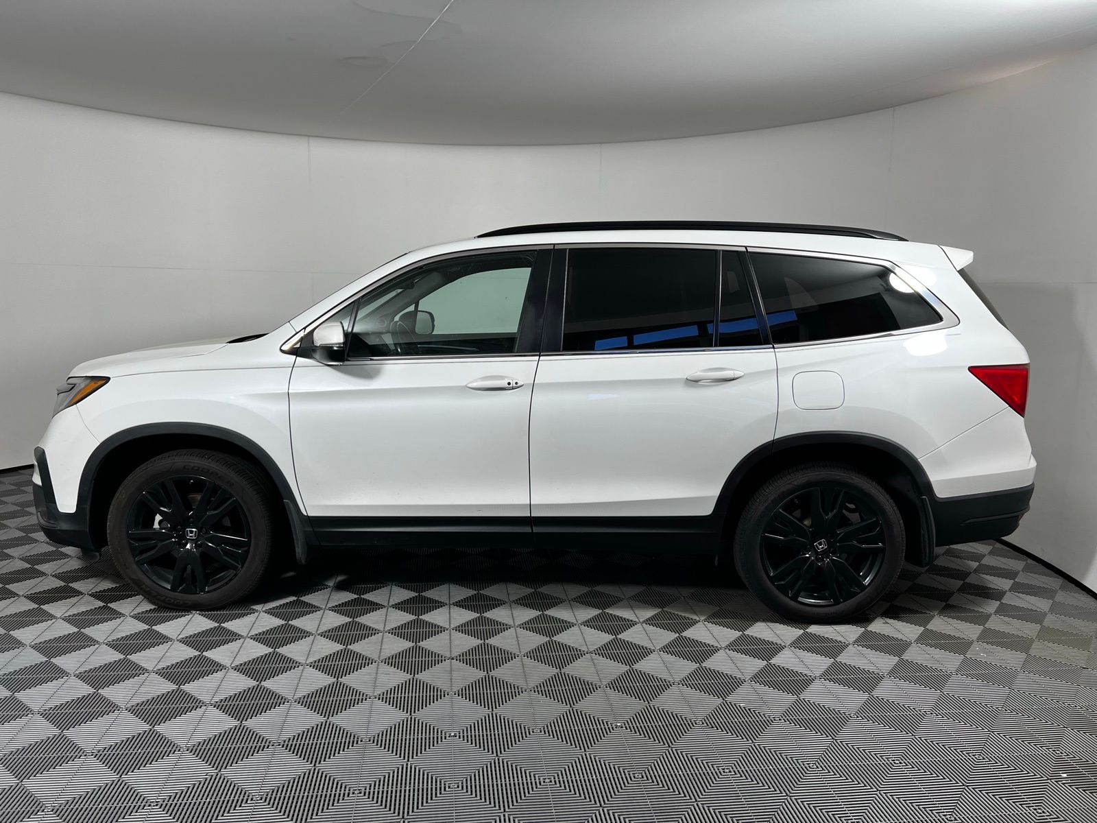 Thumbnail: 2021 Honda Pilot - 8