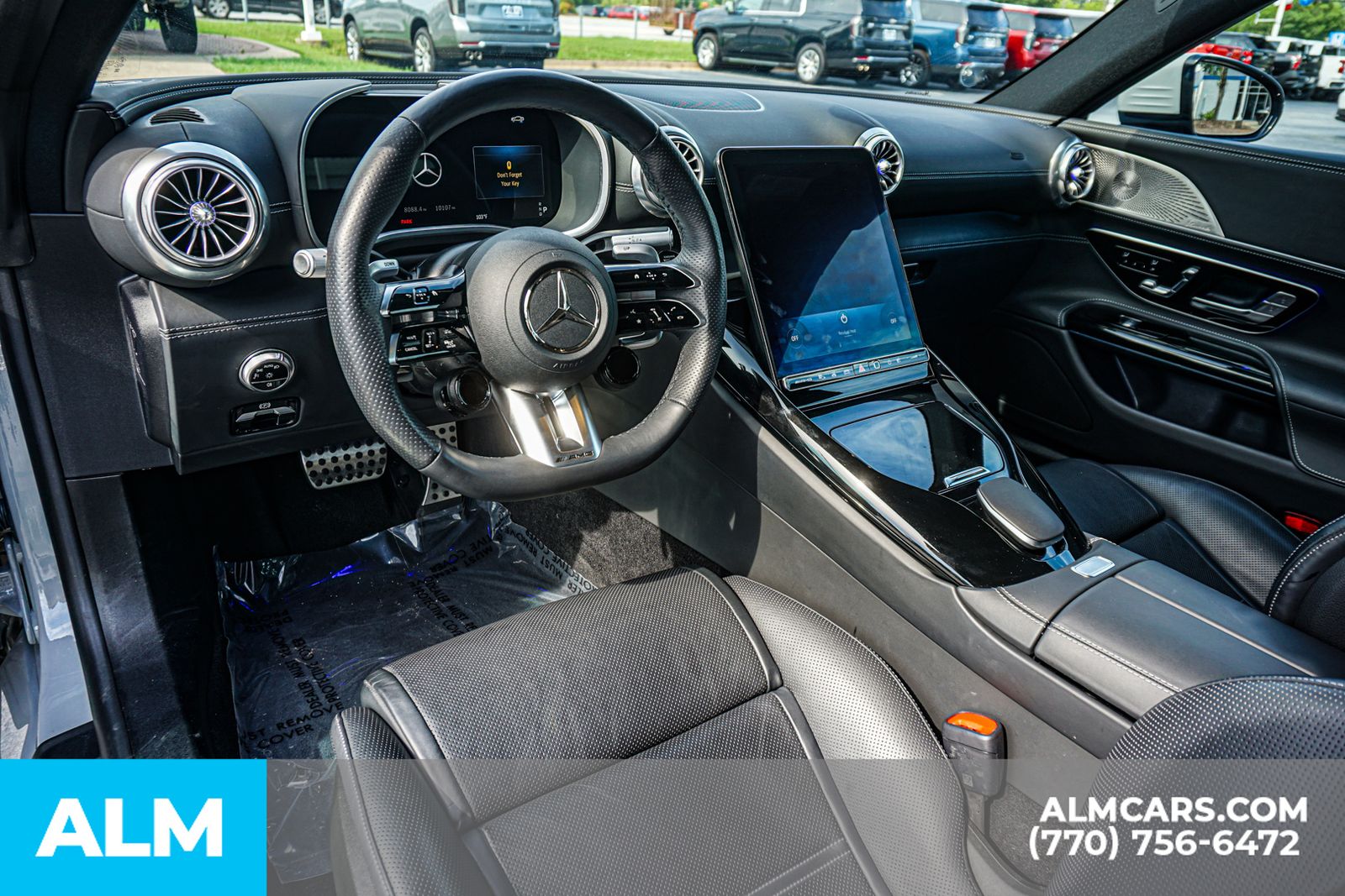 Used 2023  Mercedes-Benz SL 43 AMG® image 25