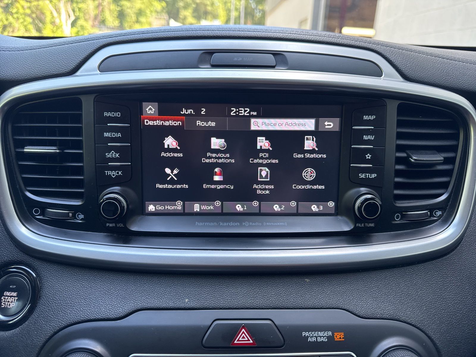 Used 2019 Snow White Pearl Kia SX image 30