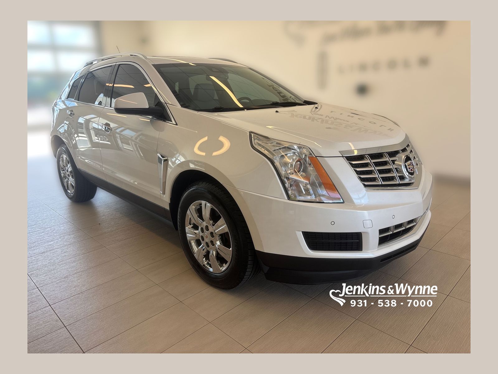 Gray (Platinum Ice Tricoat) 2016 Cadillac SRX SUV / Crossover Front-Wheel Drive 6-Speed Automatic