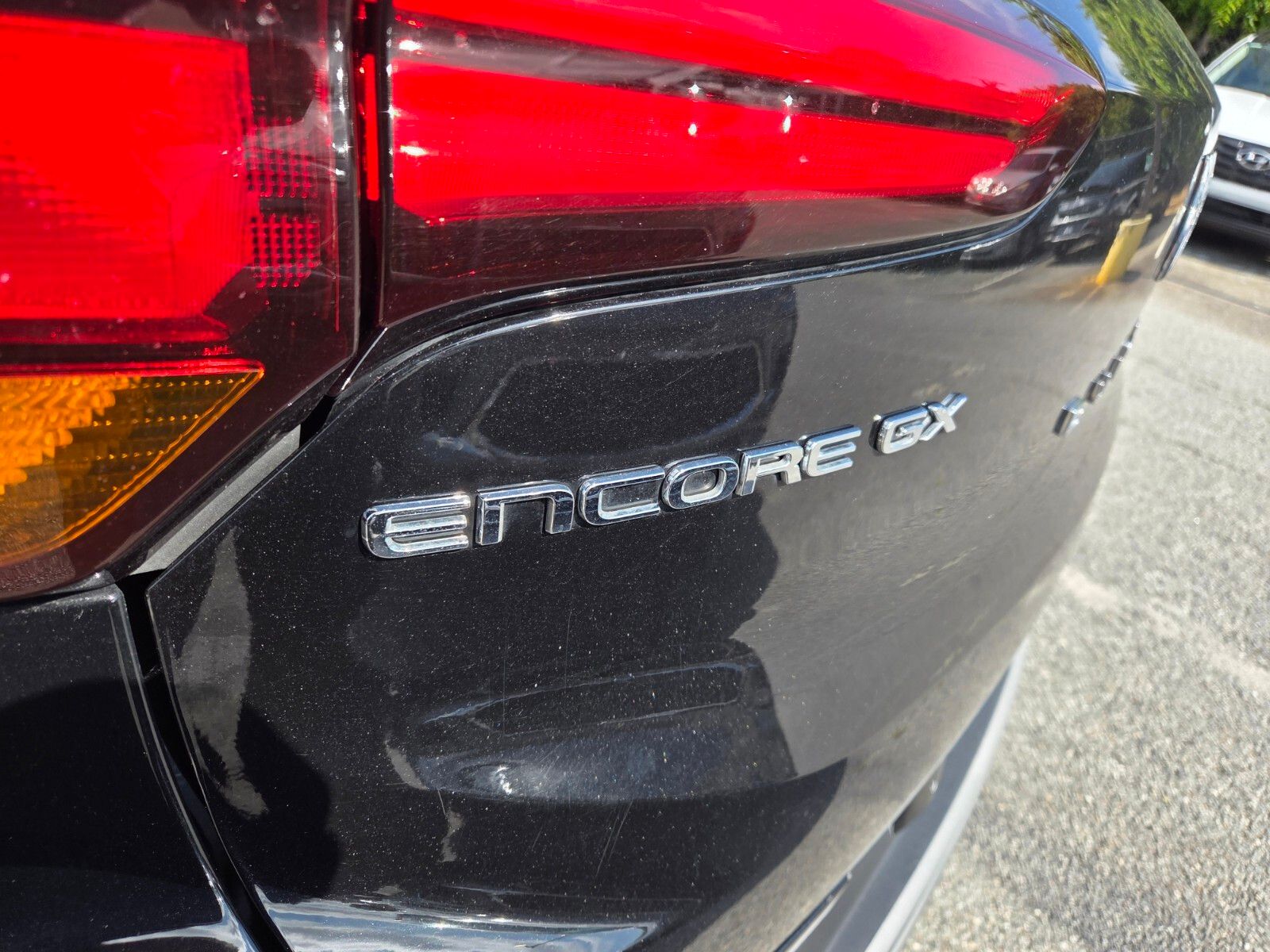 Used 2025 Ebony Twilight Metallic Buick Preferred image 9