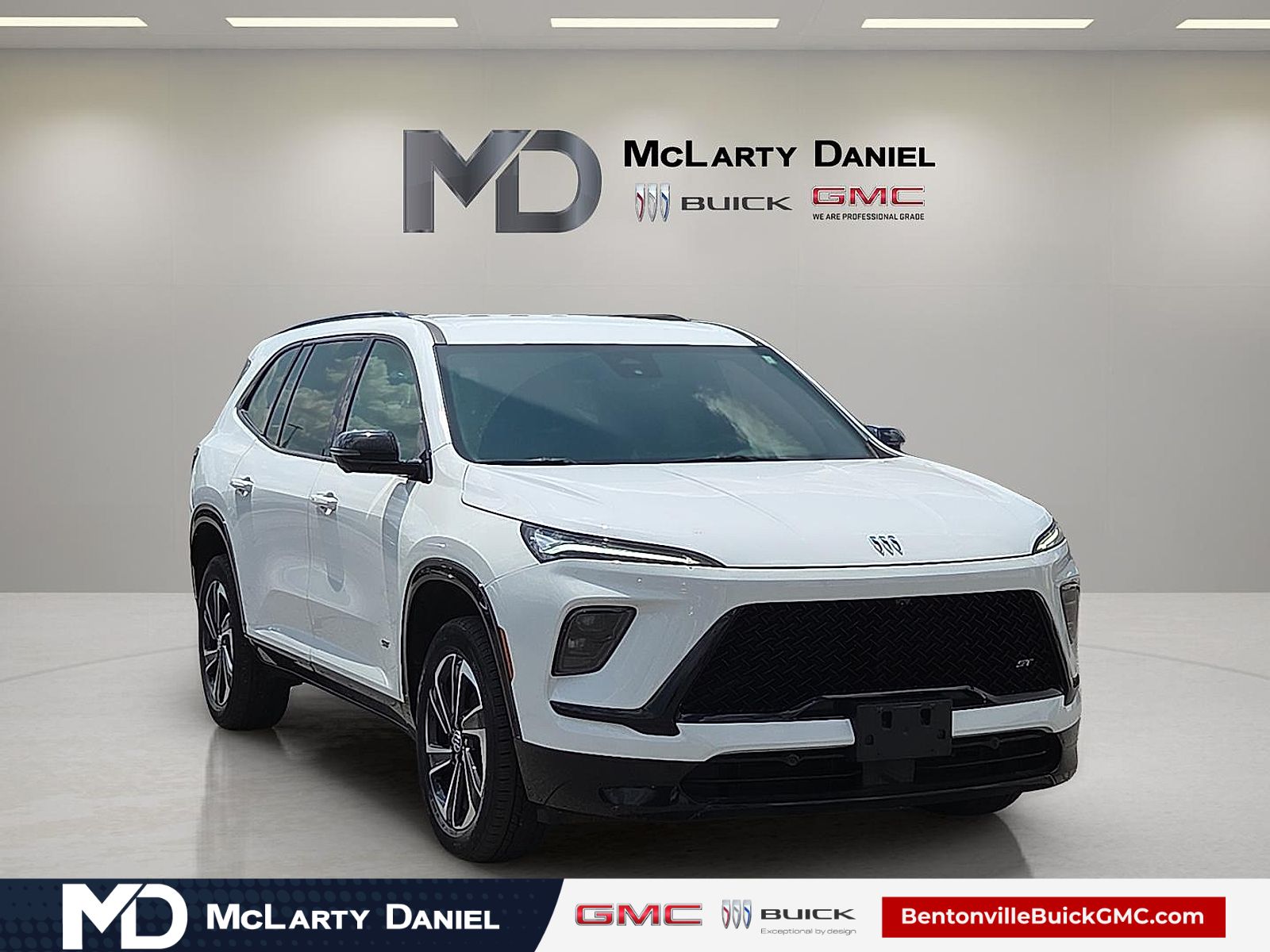 Summit White 2025 Buick Enclave SUV / Crossover Front-Wheel Drive 8-Speed Automatic