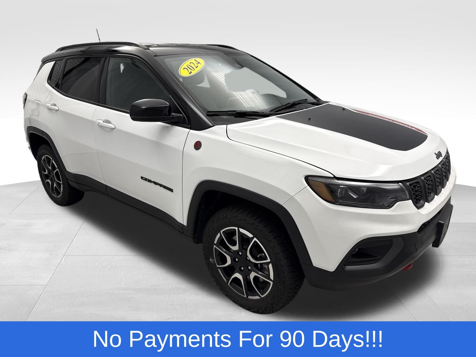 Bright White Clearcoat 2024 Jeep Compass SUV / Crossover Four-Wheel Drive 8-Speed Automatic