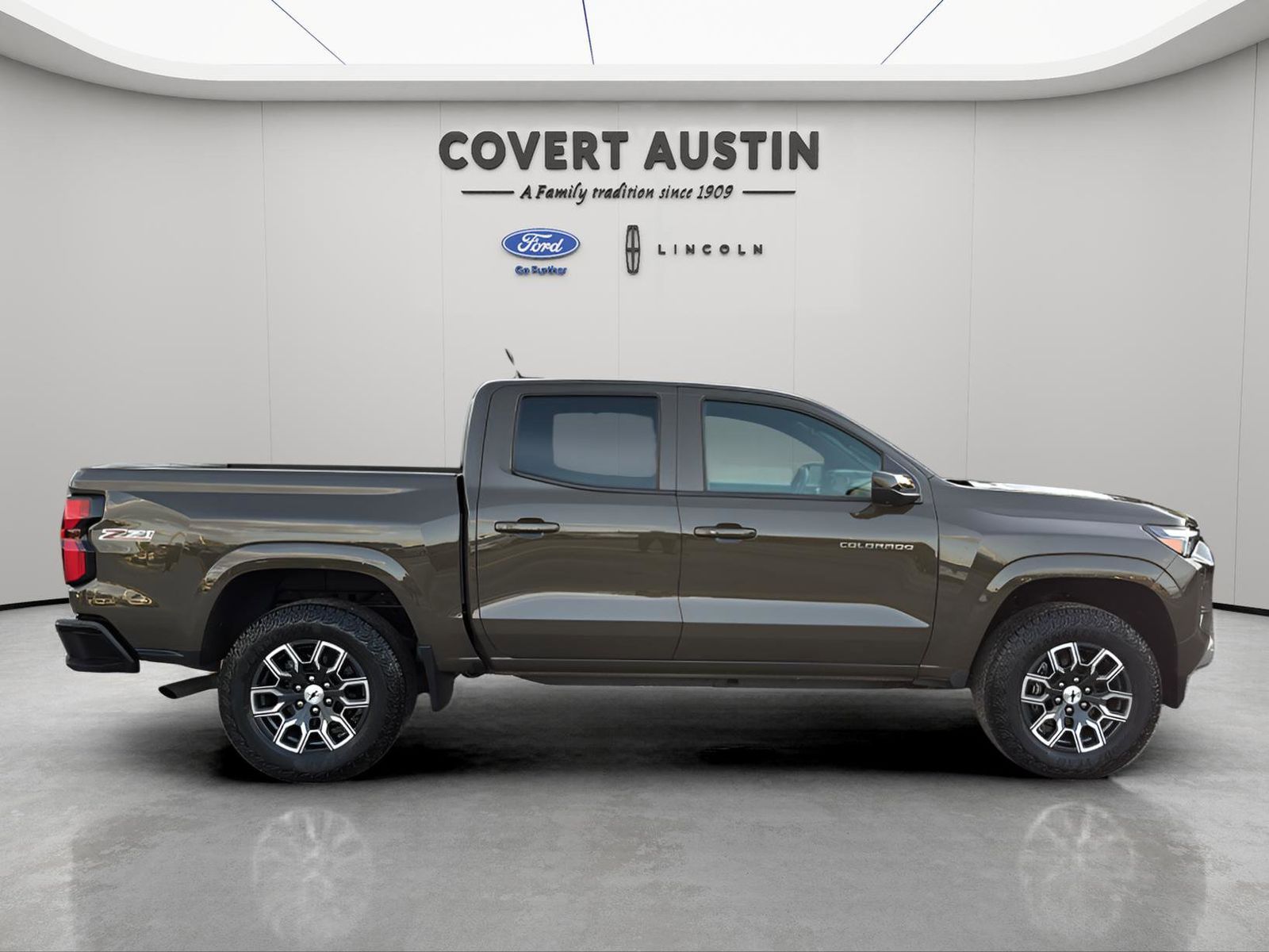 Used Car 2024 Chevrolet Colorado  Z71 For Sale Under $40,000 In Austin, Texas