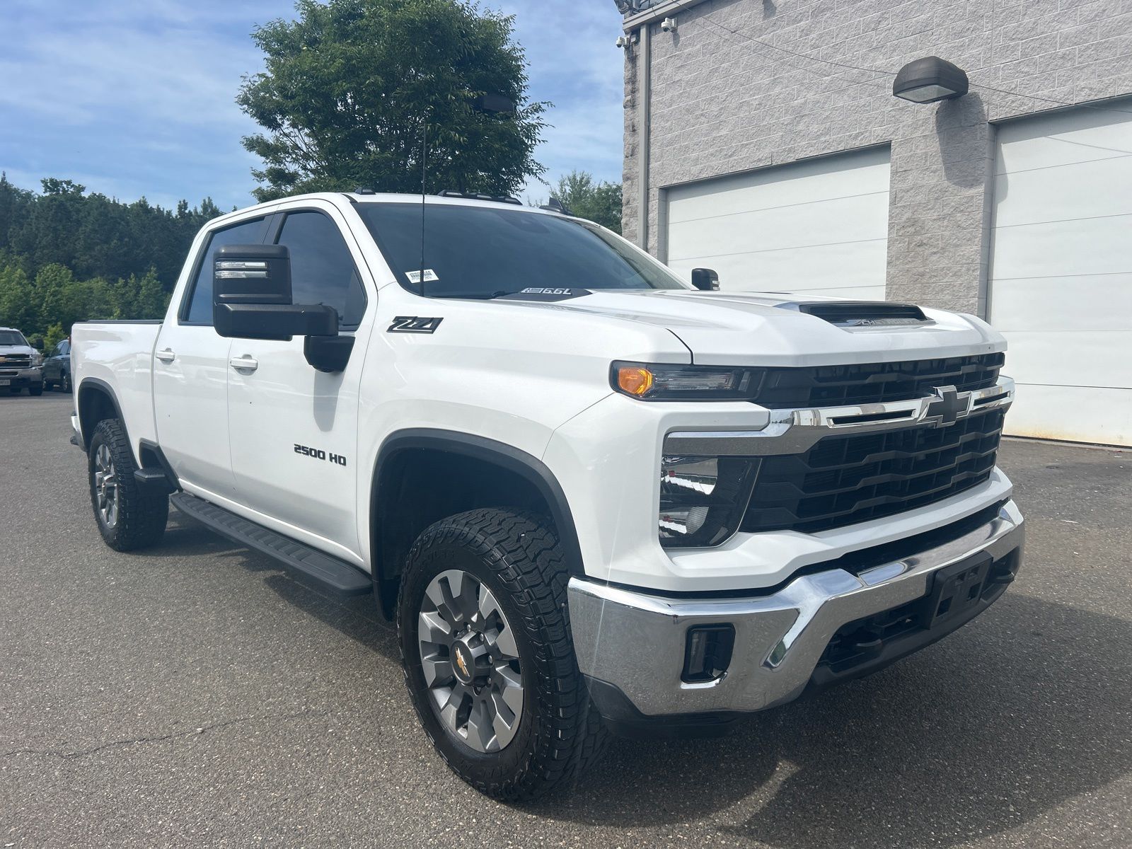 2024 Chevrolet Silverado 2500HD LT Crew Cab 4WD