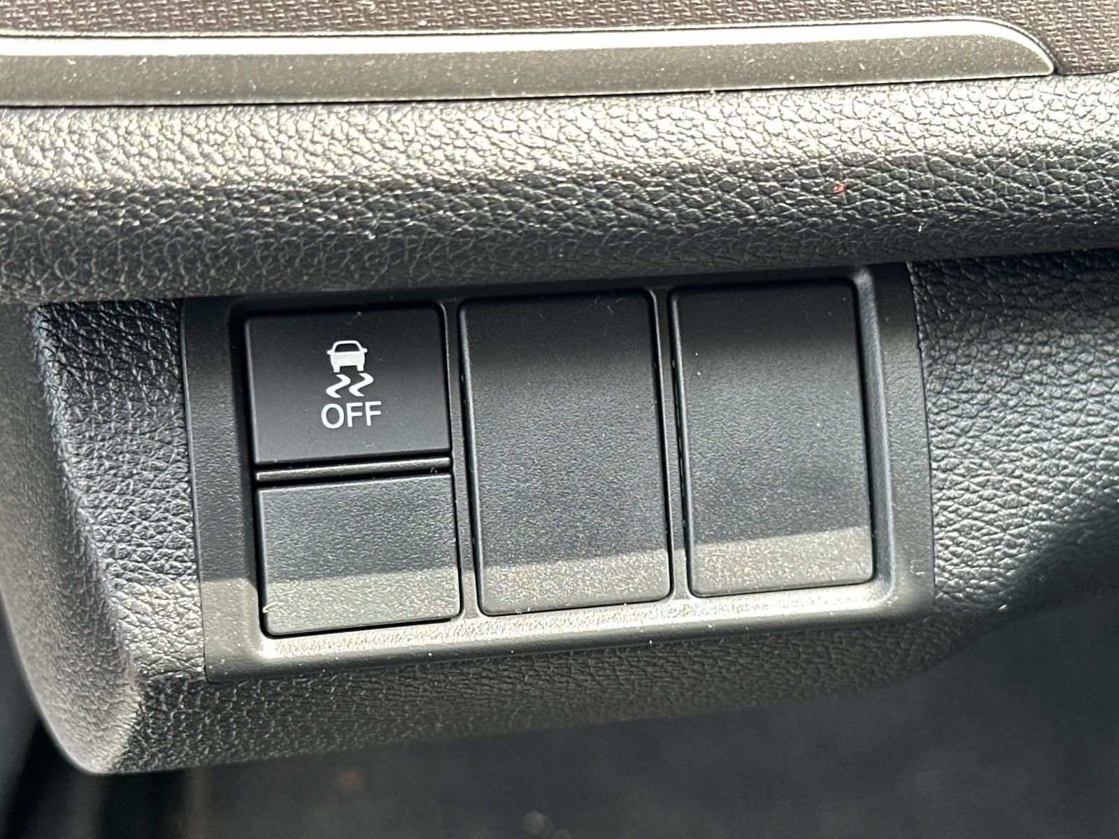 Used 2017  Honda EX image 20