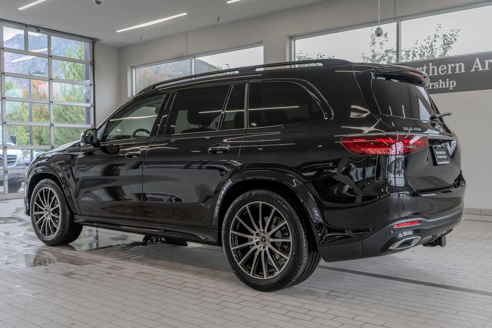 2026 Mercedes-Benz GLS Base - Photo 13