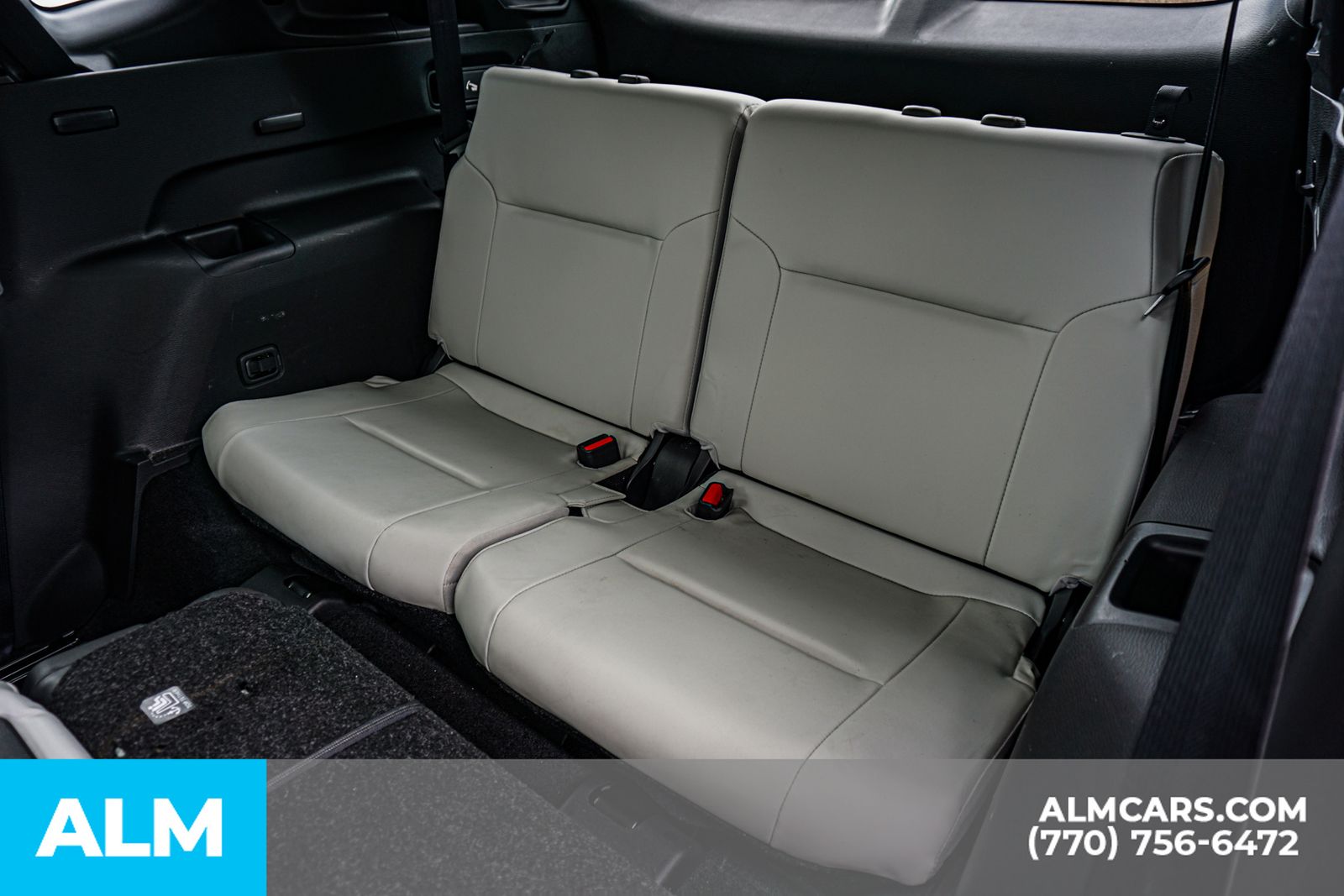 Used 2025 Blue Mitsubishi SE image 22