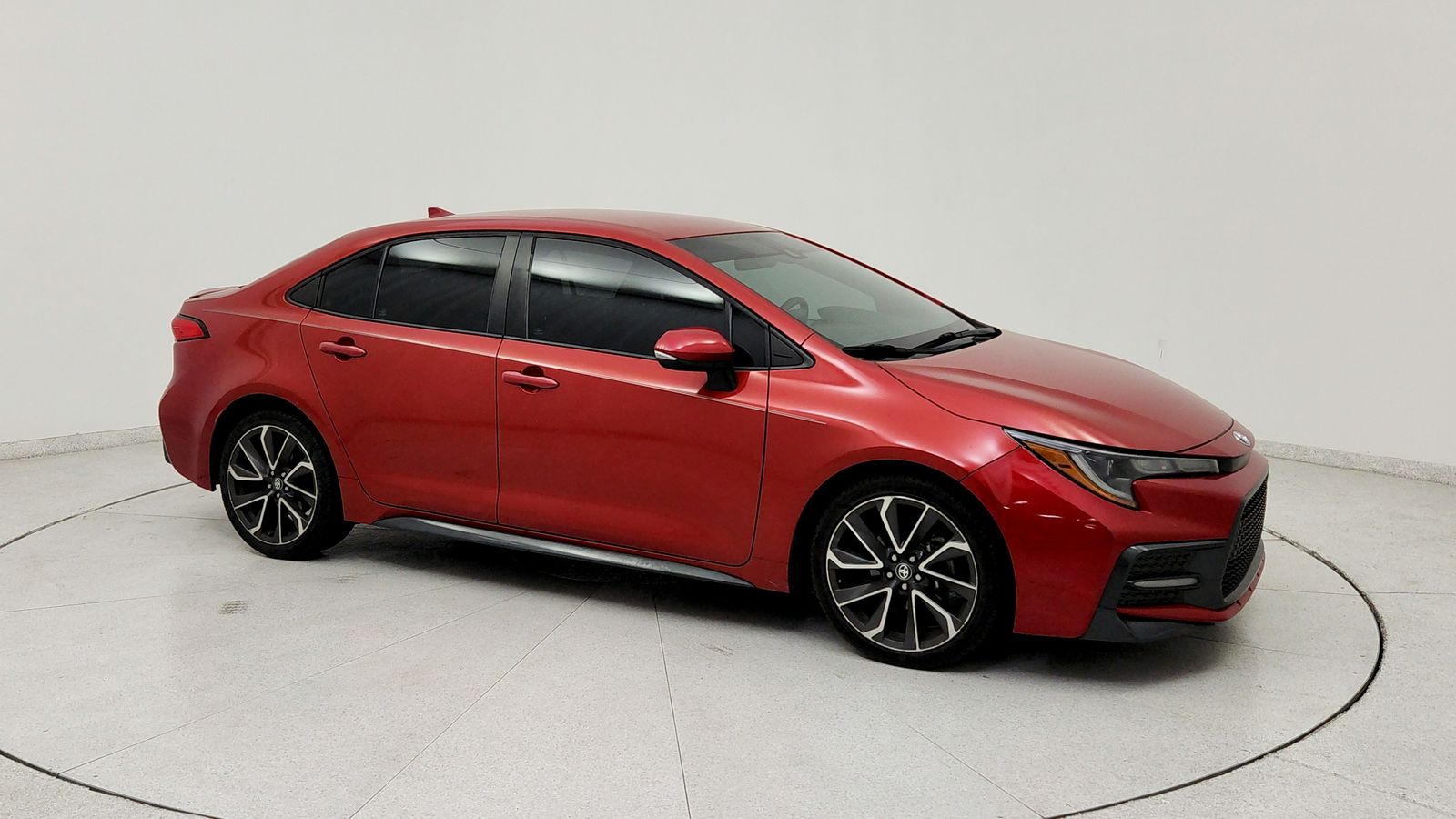 Used 2020 Red Toyota SE image 9