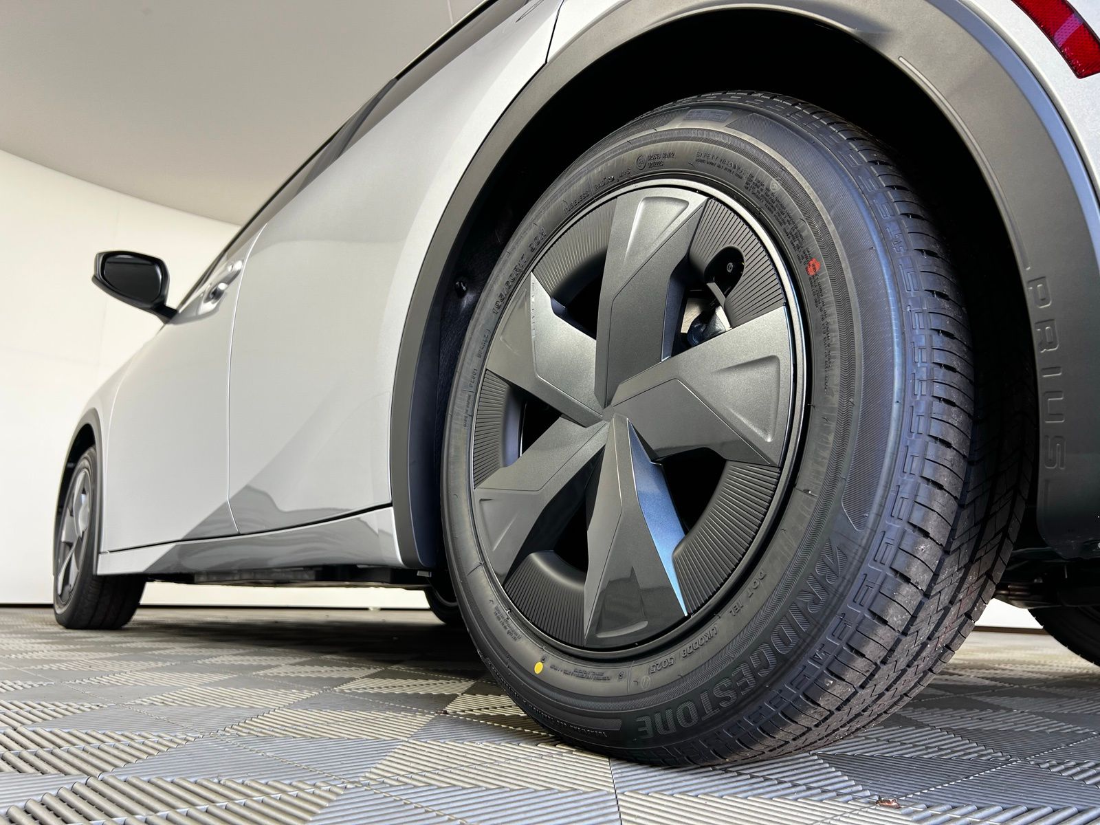 Thumbnail: 2026 Toyota Prius - 21