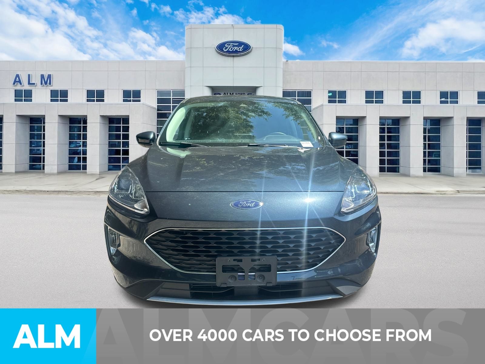 Used 2022 Blue Ford SEL image 2