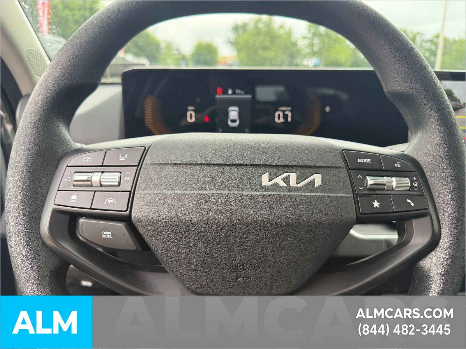 Used 2025 Blue Kia LXS image 21