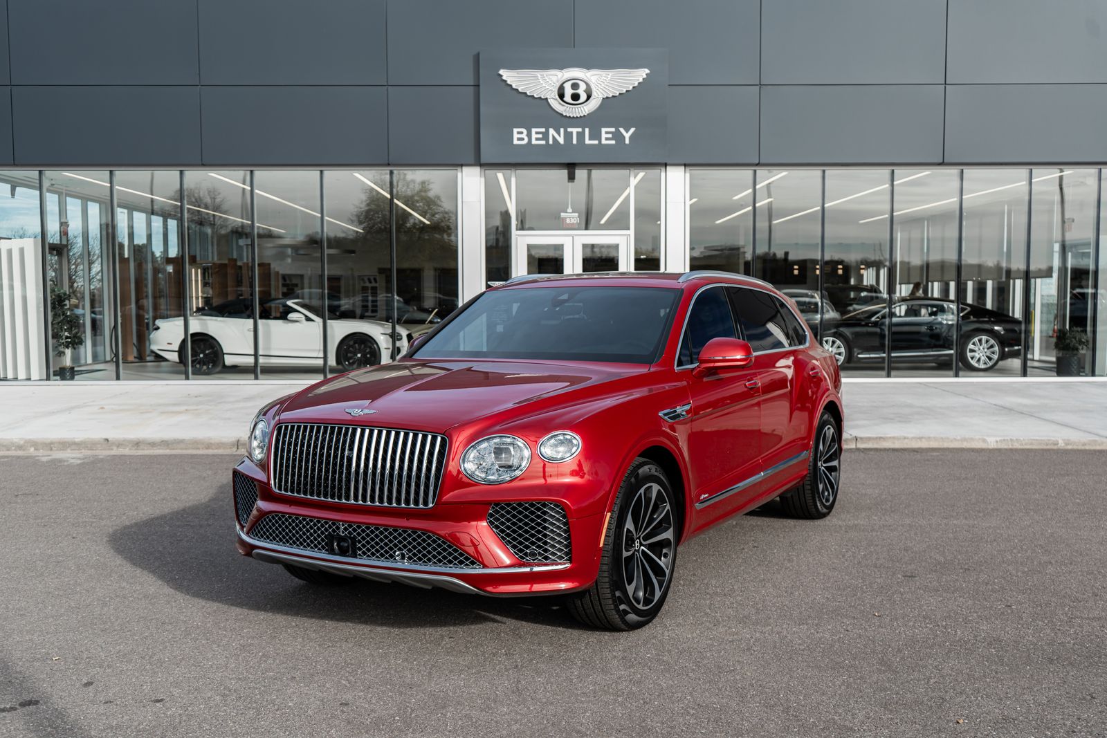 2024 Bentley Bentayga Azure's photo