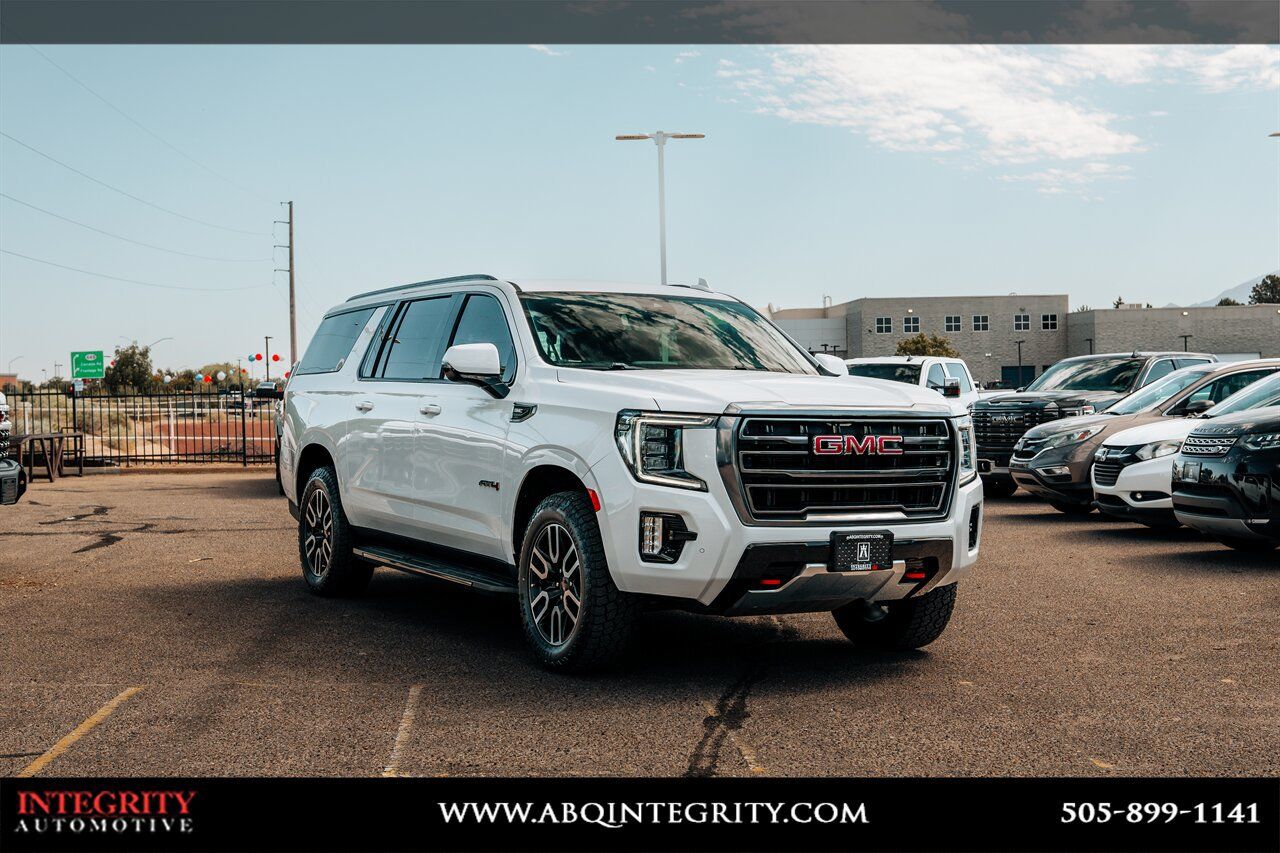 Summit White 2024 GMC Yukon XL SUV / Crossover Four-Wheel Drive 10-Speed Automatic