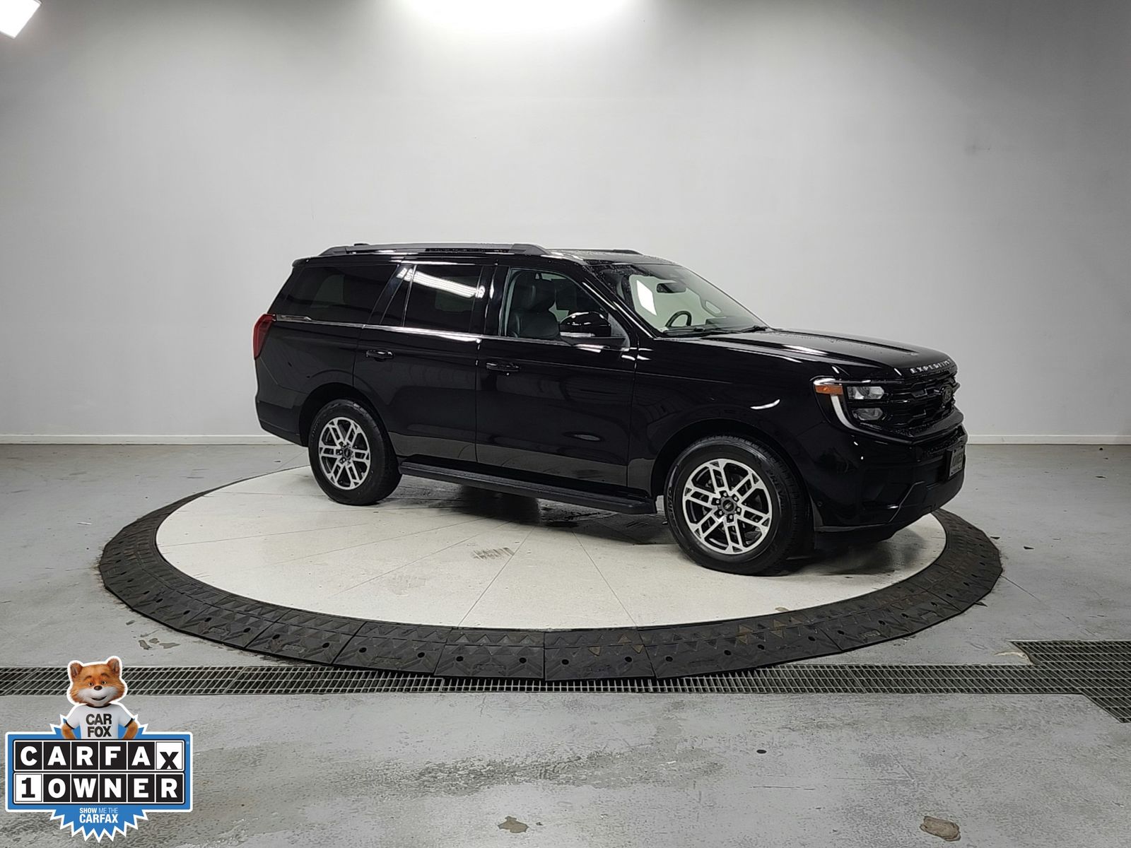 Agate Black Metallic 2025 Ford Expedition SUV / Crossover Four-Wheel Drive Automatic