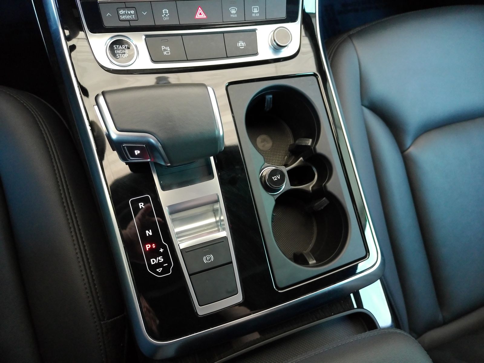 Used 2022  Audi 45 Premium image 20