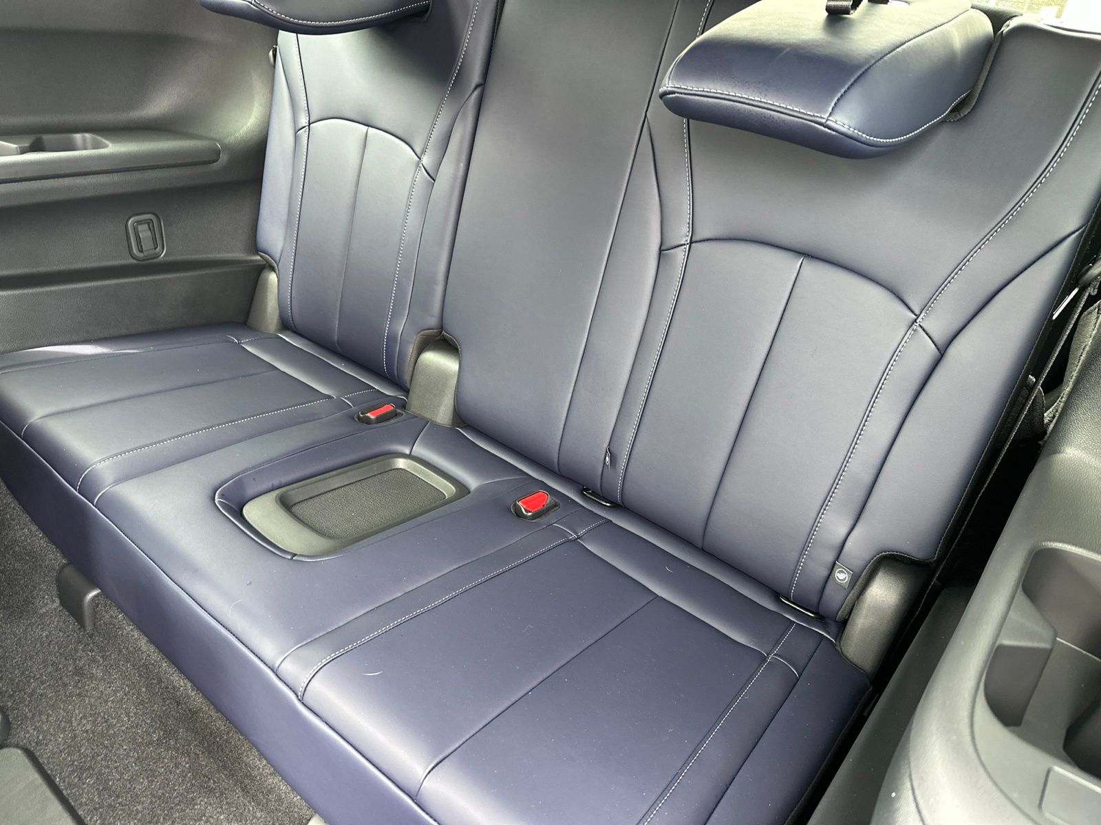 Used 2026 White INFINITI SPORT image 31
