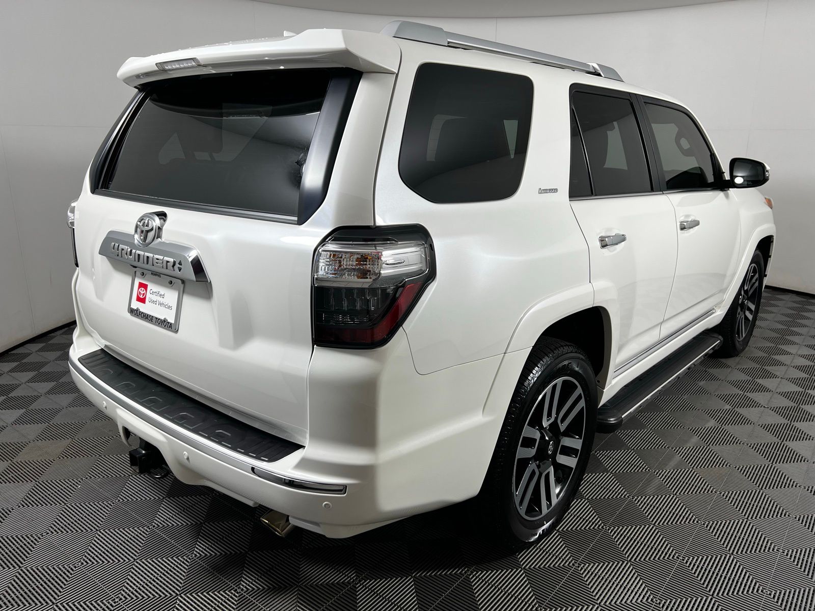 2023 Toyota 4Runner Limited 5