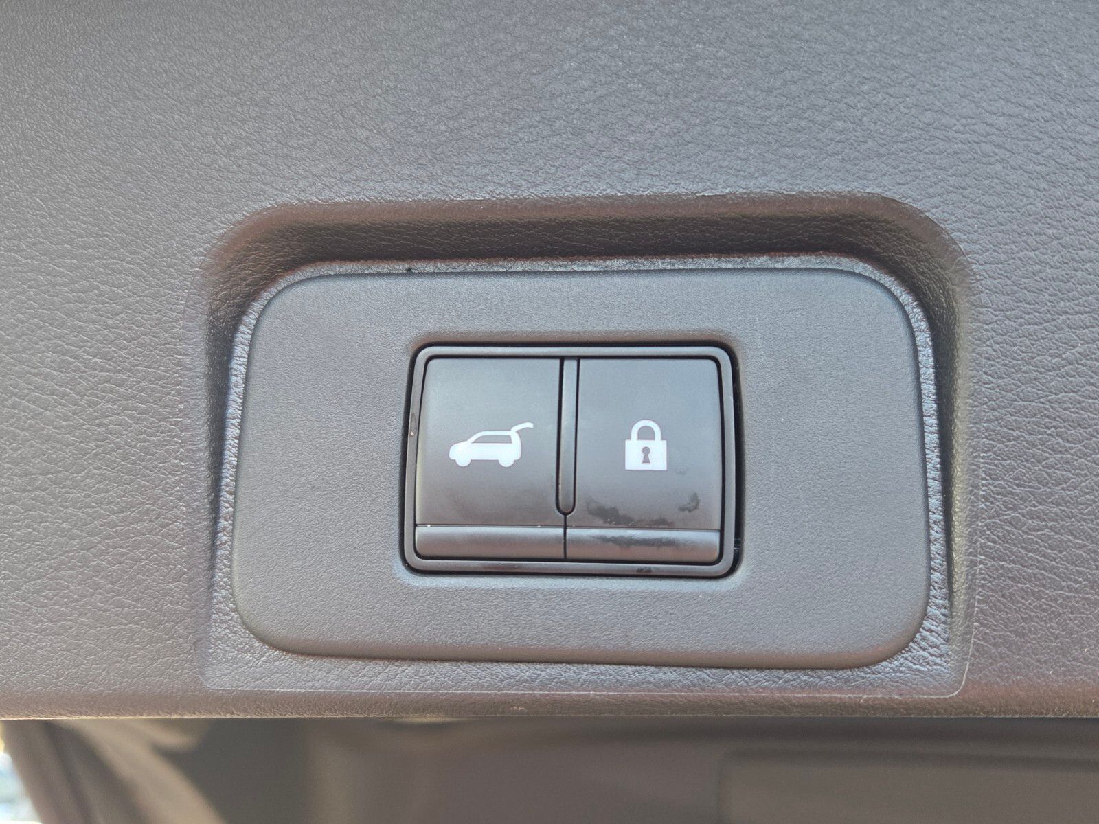 Used 2025 Baja Storm Metallic Nissan SV image 12