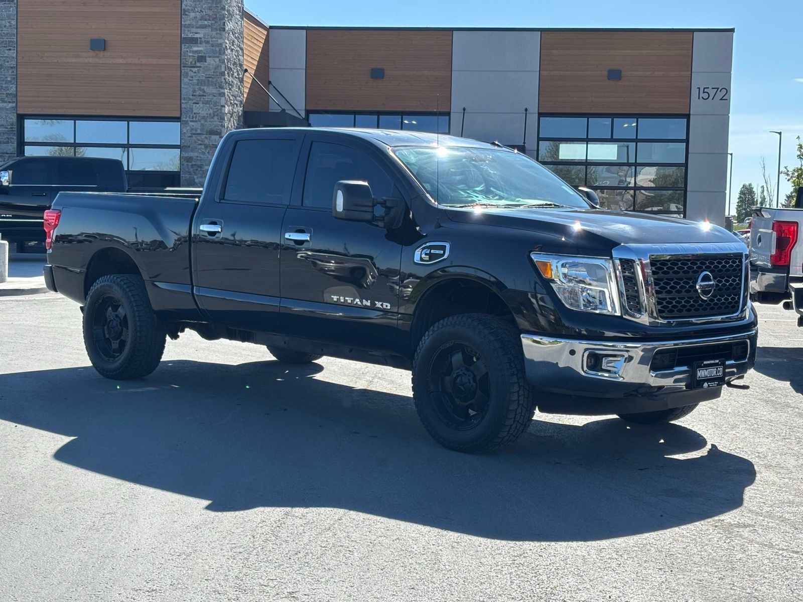 2017 Nissan Titan XD SV Diesel Crew Cab 4x4 SWB's photo