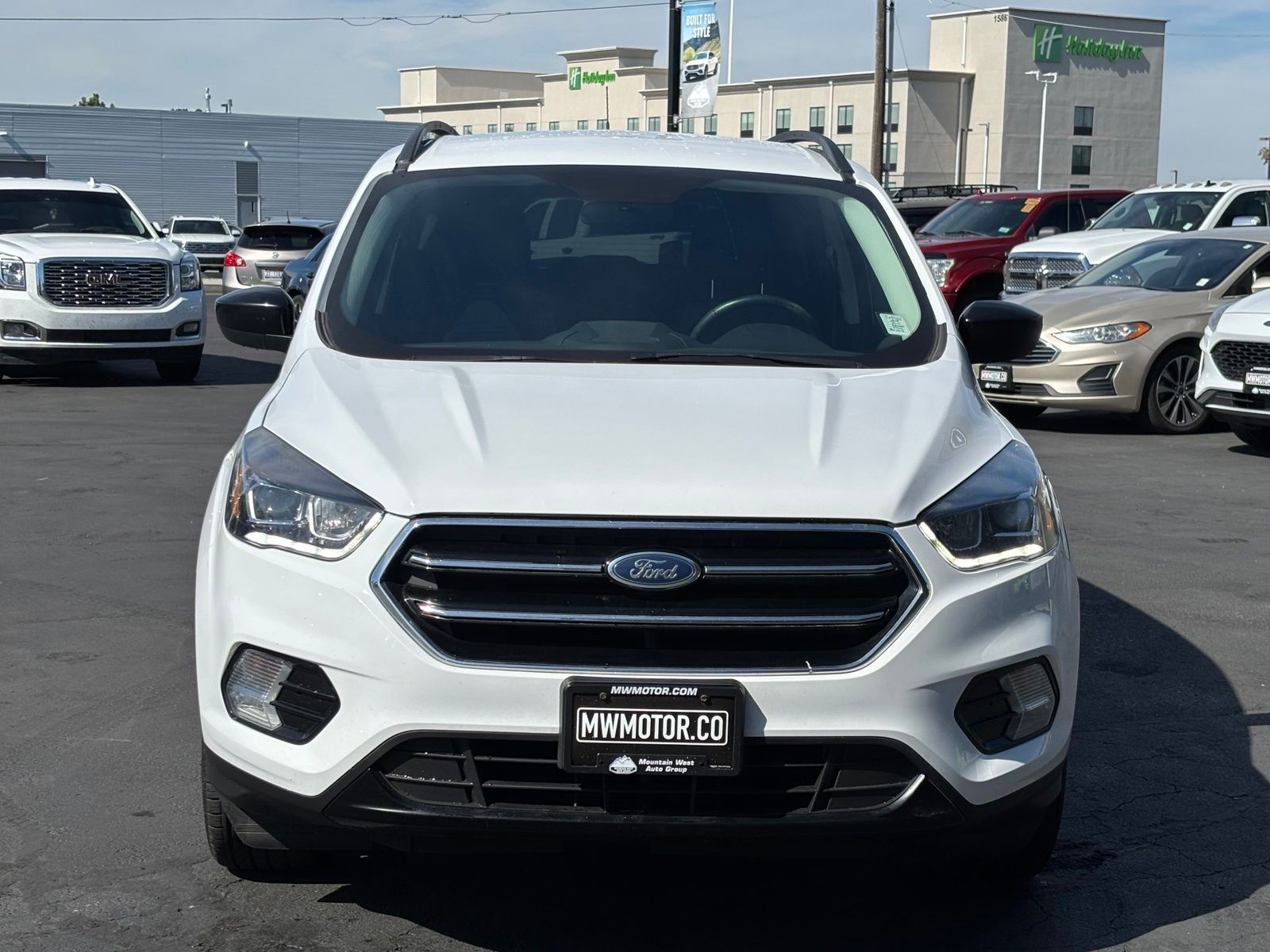 Used 2019 Ford Escape SE with VIN 1FMCU9GD2KUB27614 for sale in North Logan, UT